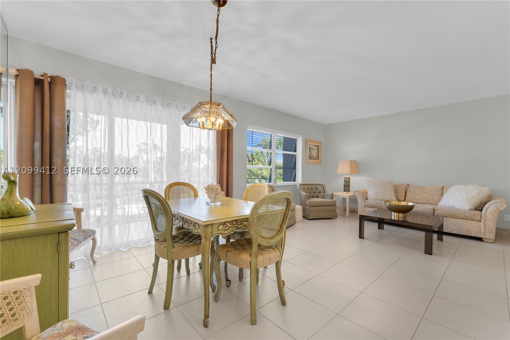 Hallandale Beach photo 2