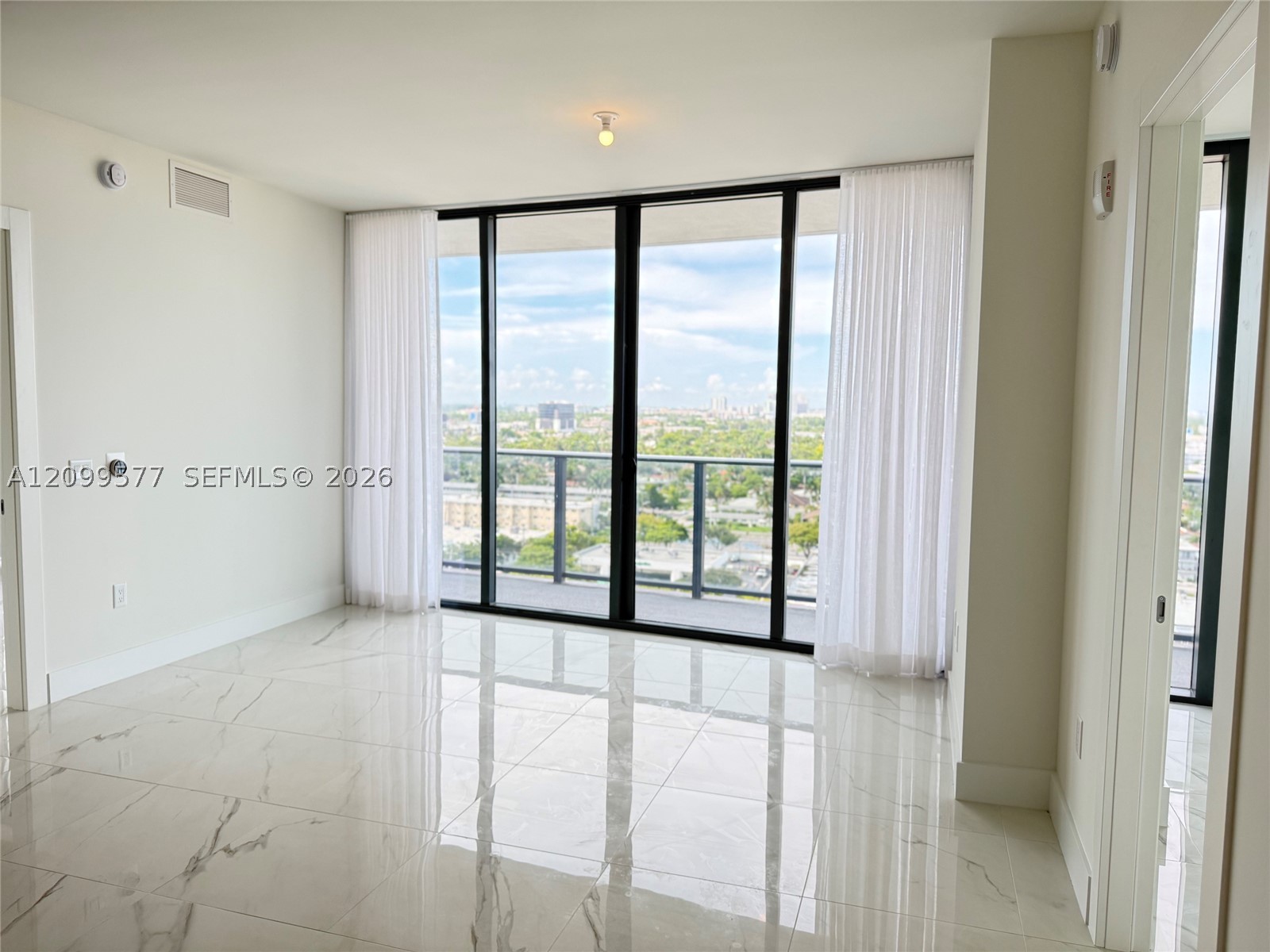 Hallandale Beach photo 3
