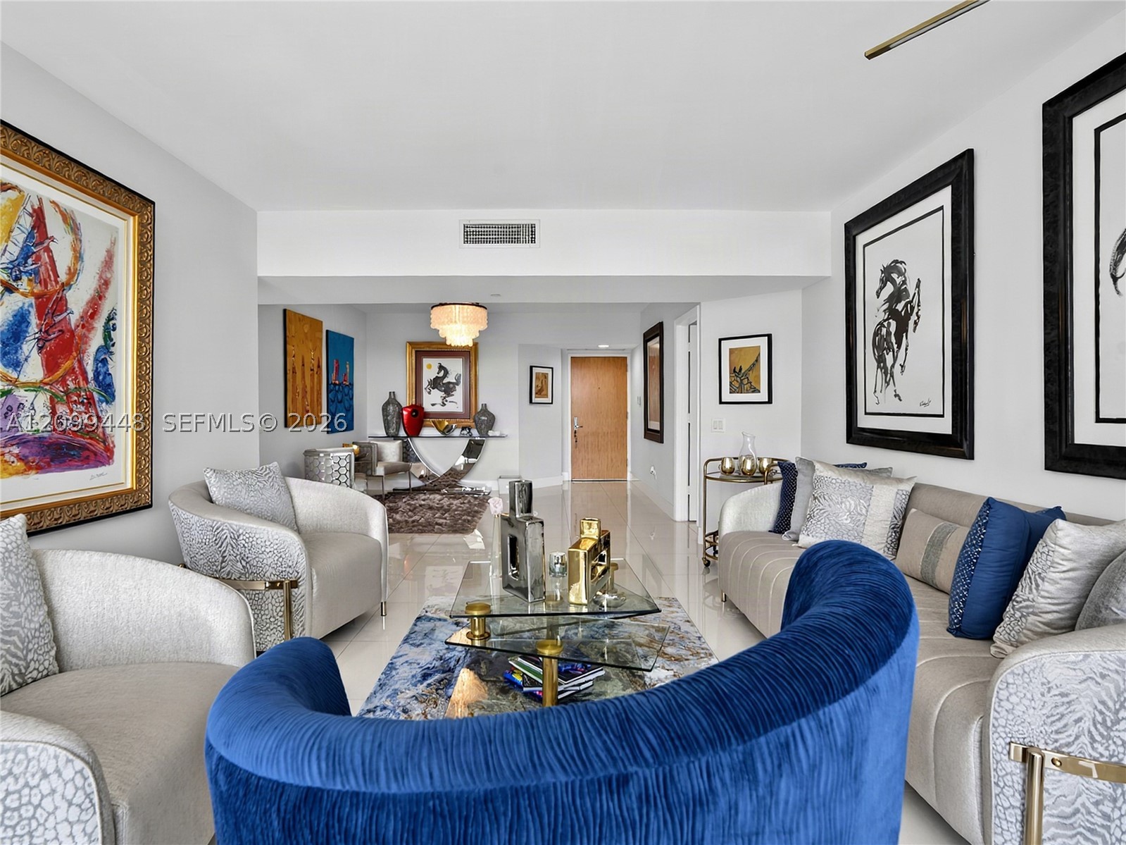 Aventura photo 4