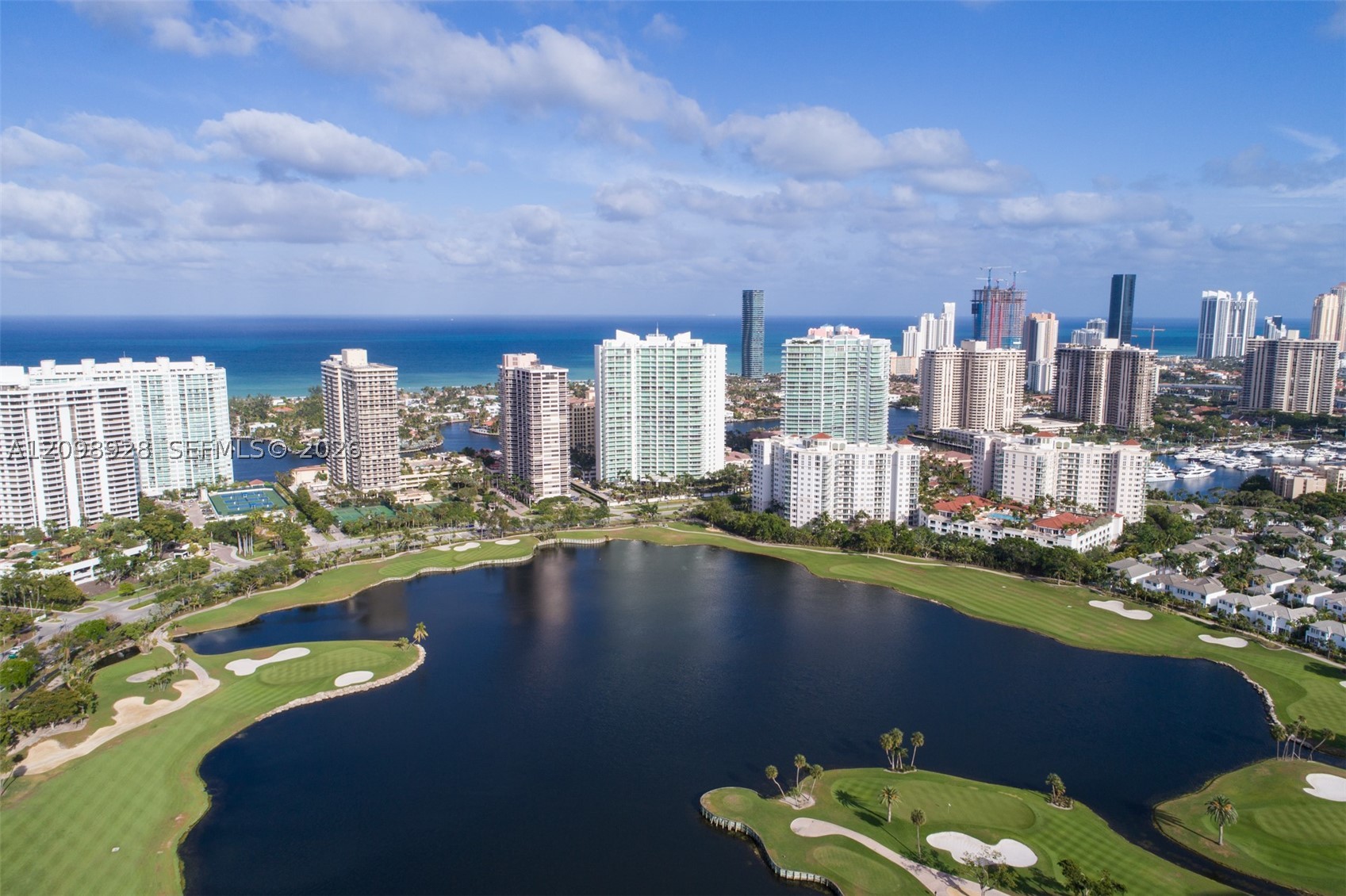 Aventura photo 5