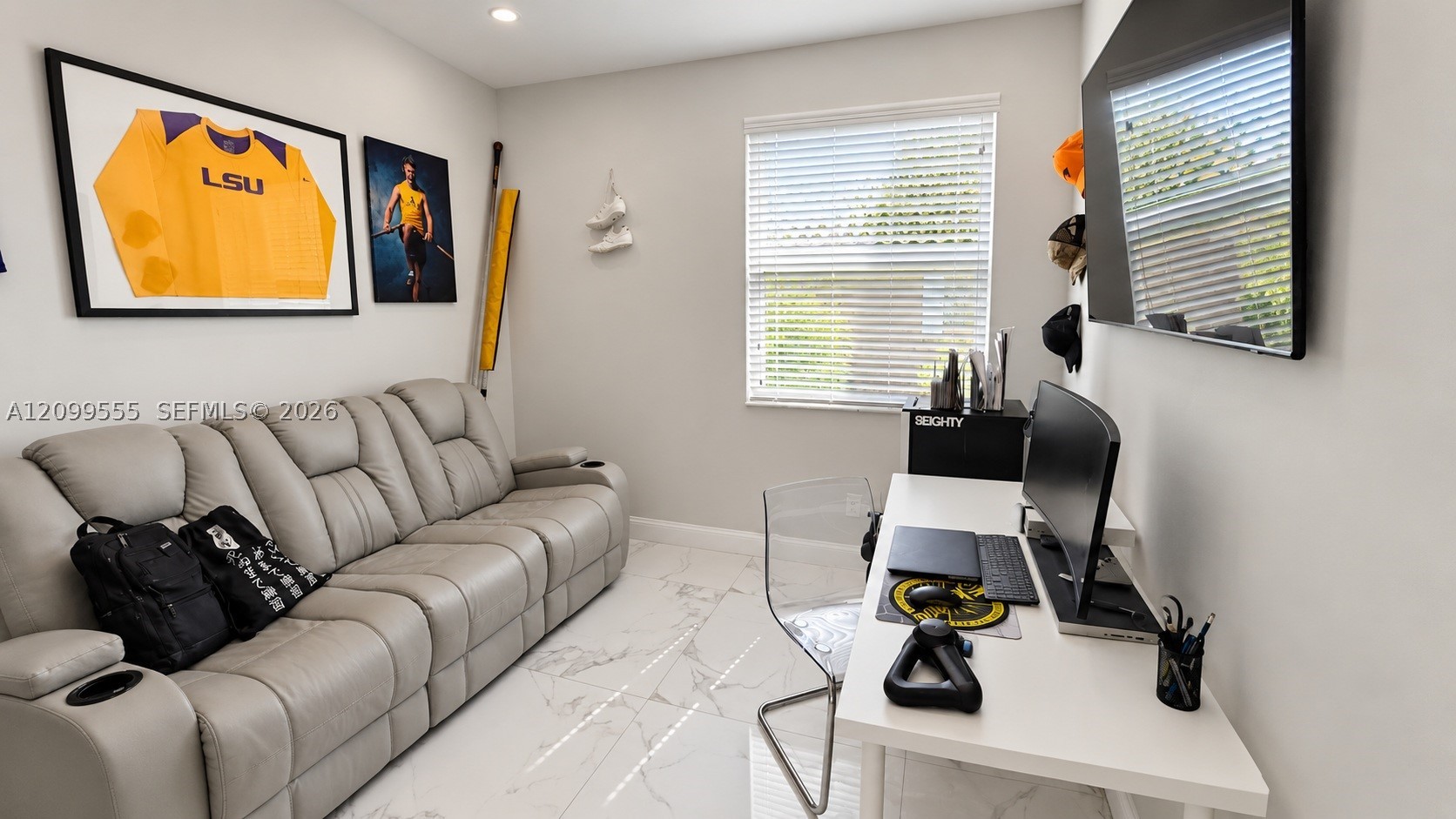 Pembroke Pines photo 4
