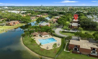 Davie photo 3