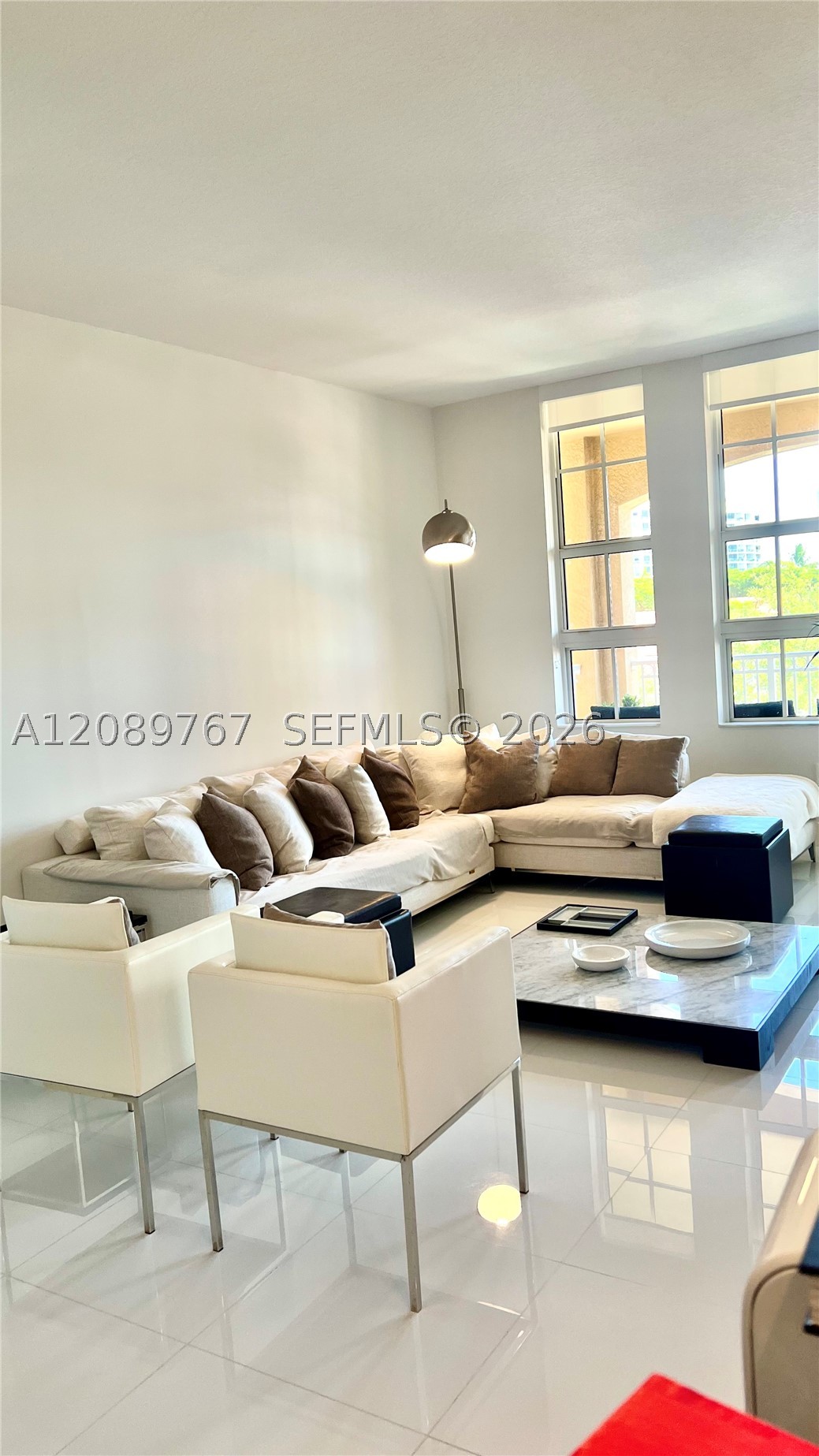 Aventura photo 2