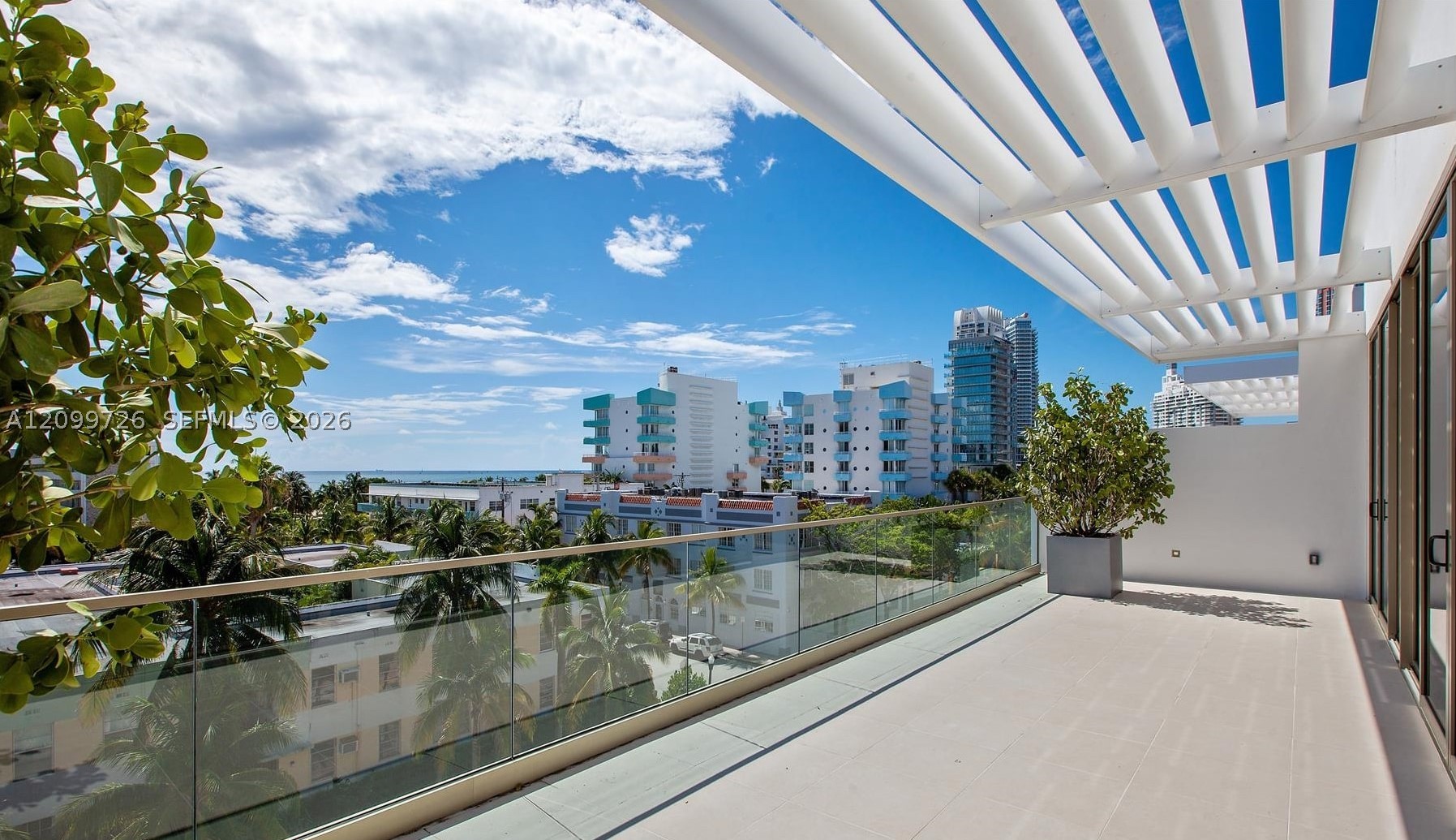 Miami Beach photo 4