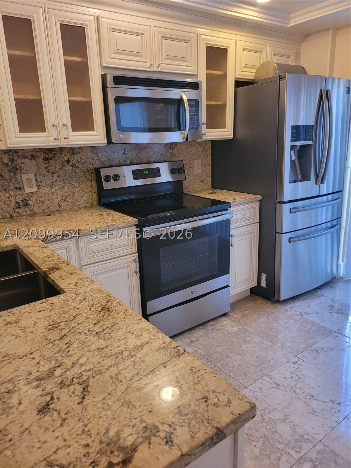 Pembroke Pines photo 3