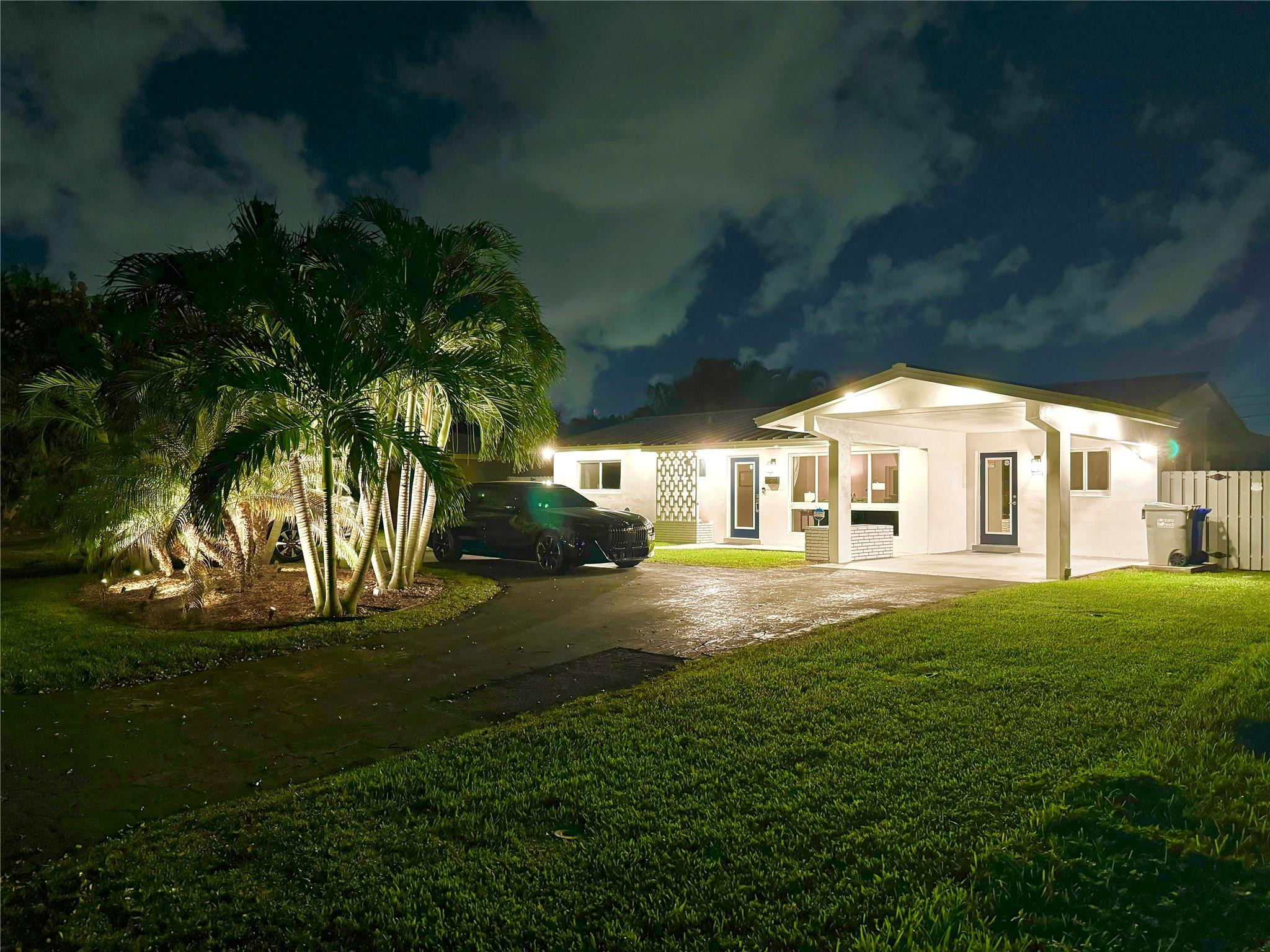 Pompano Beach photo 2