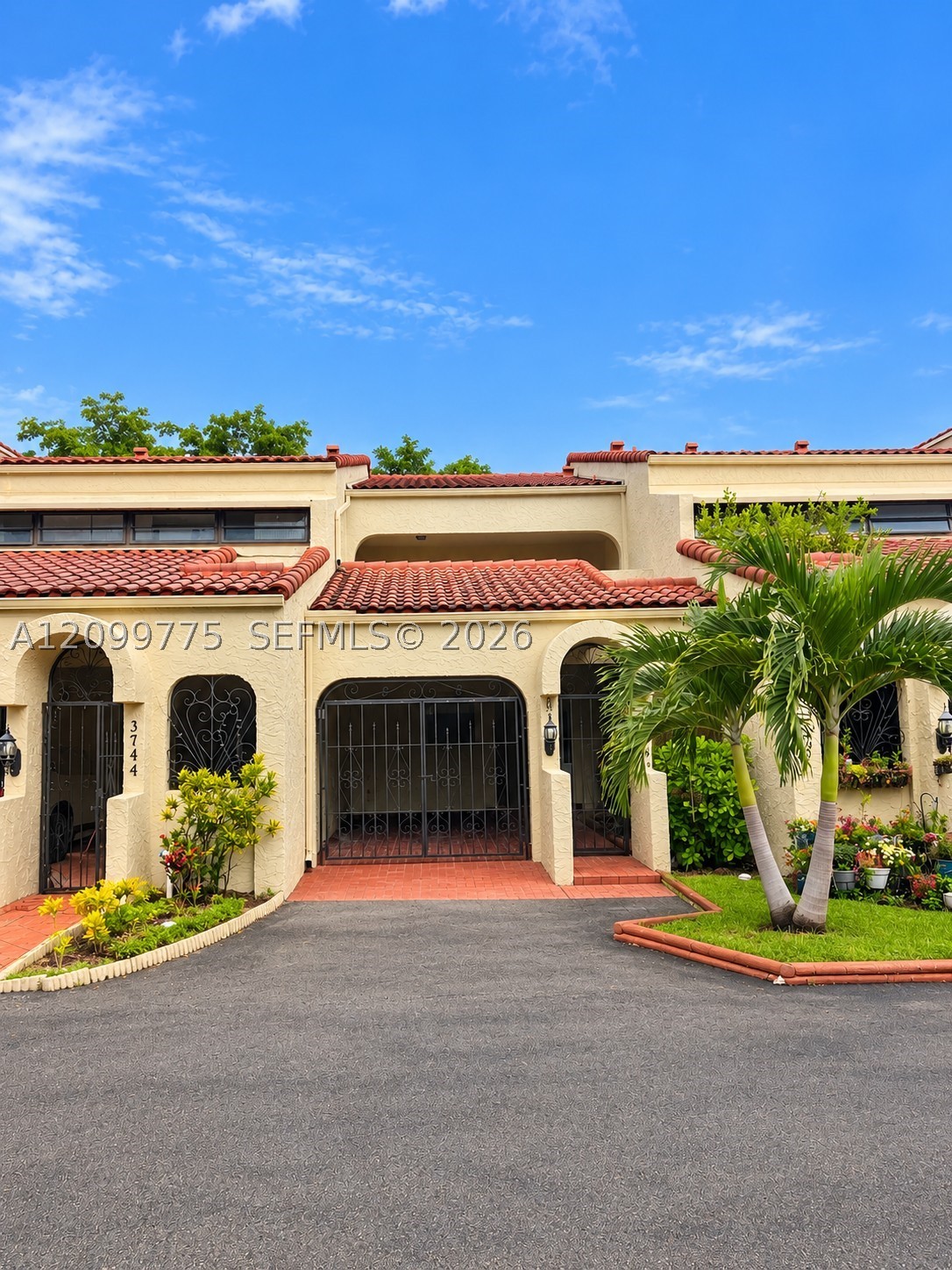 Doral photo 3