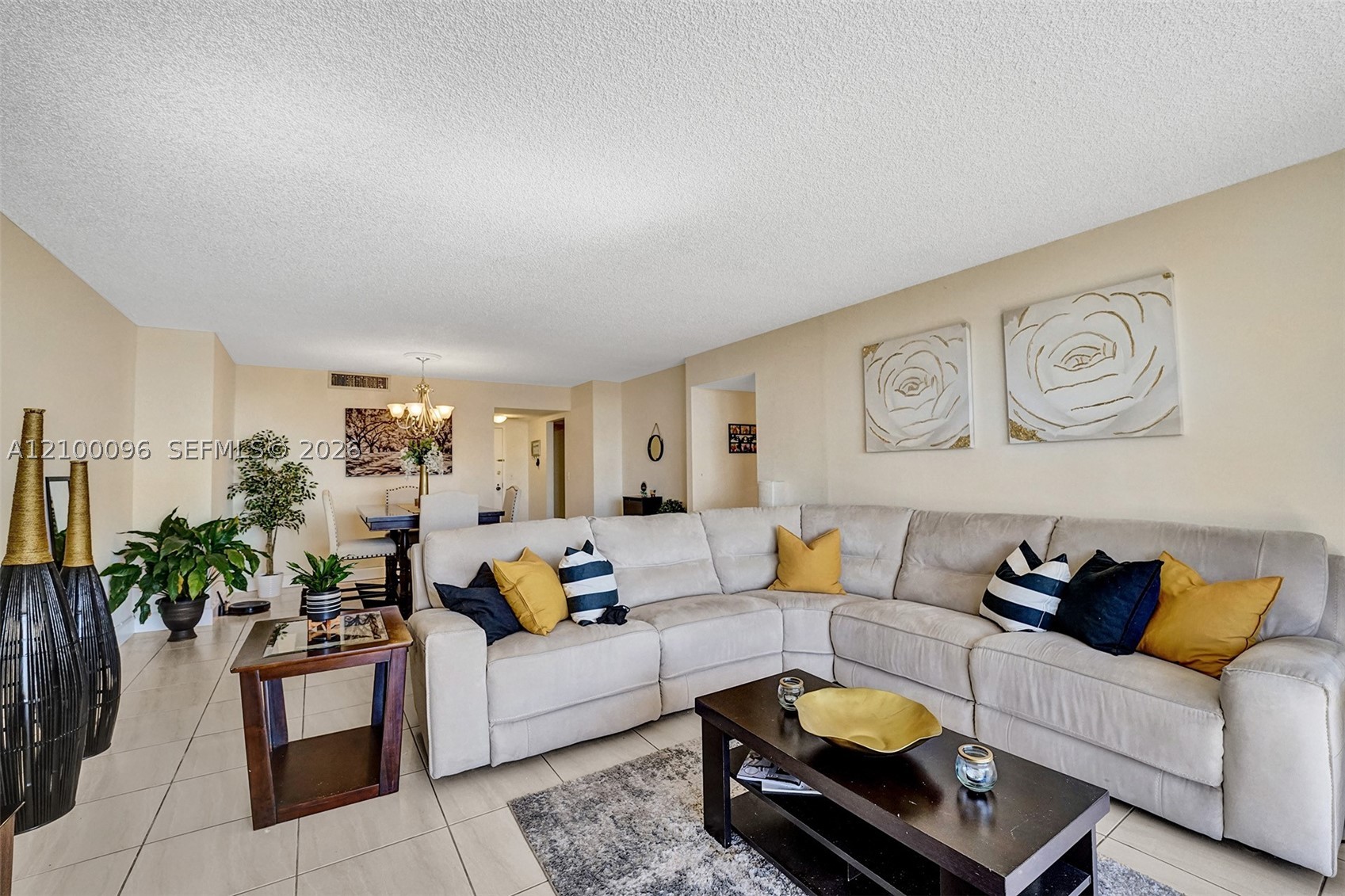 Hallandale Beach photo 4