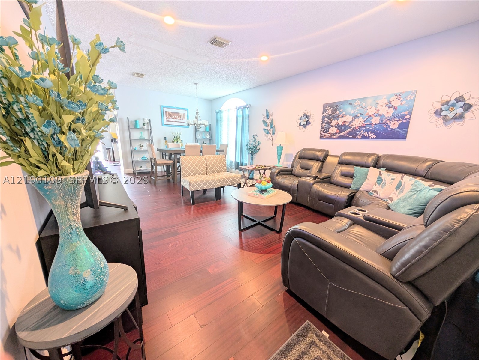 Pembroke Pines photo 4