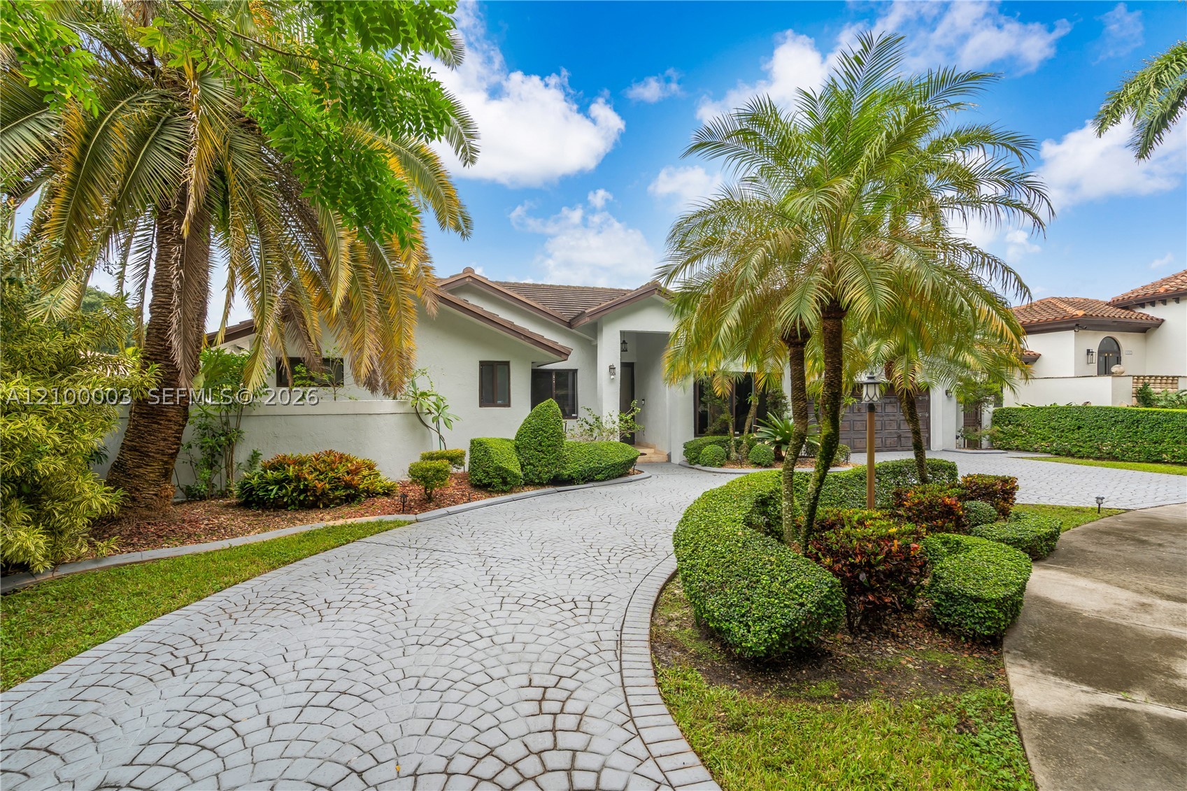 Miami Lakes photo 2