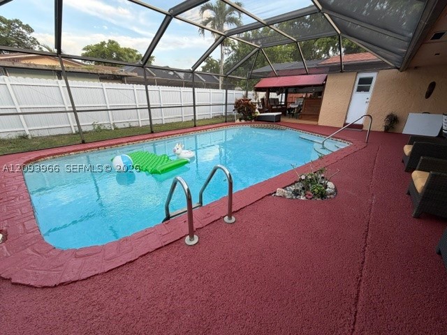 Miramar photo 4