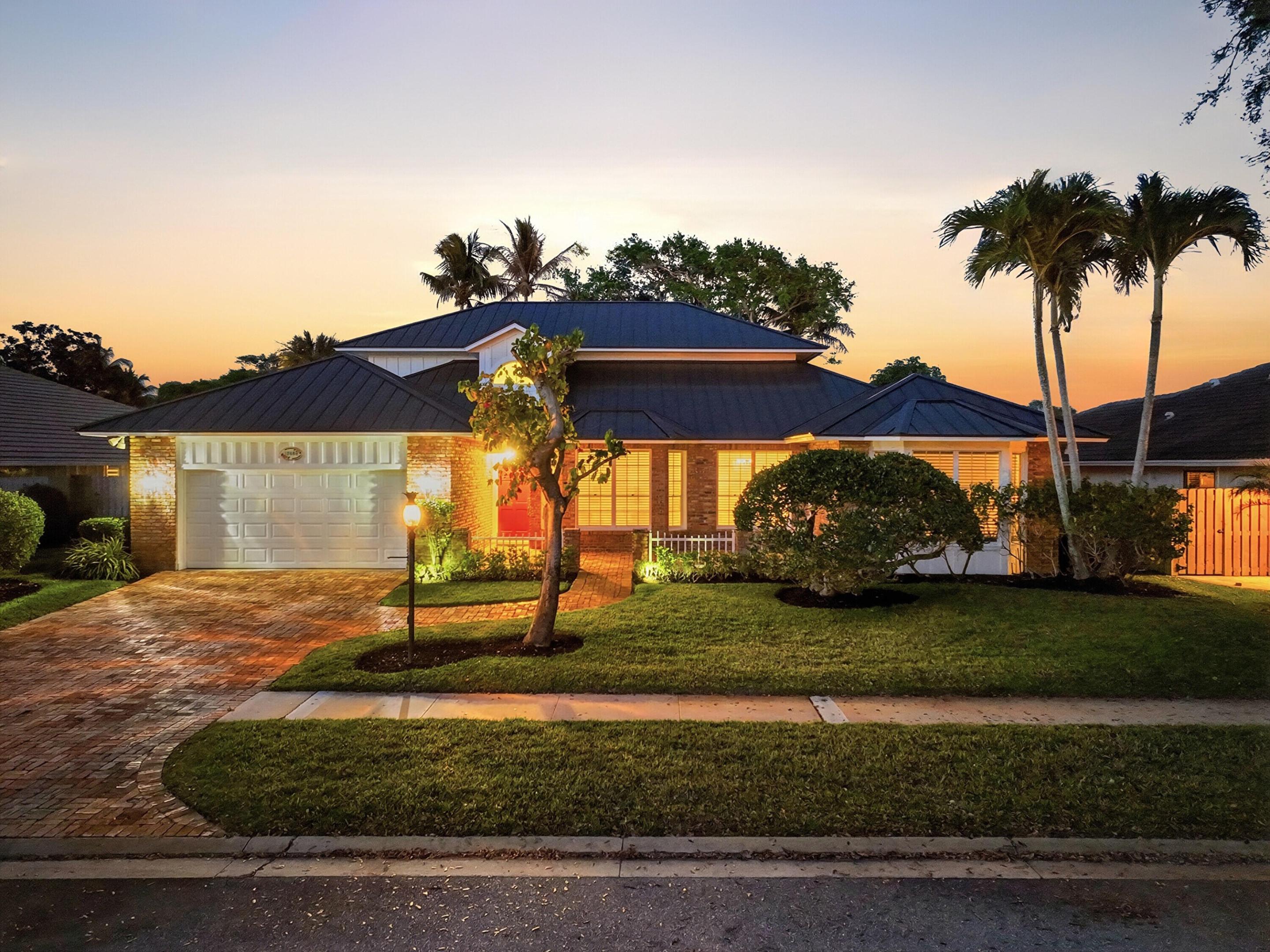 Palm Beach Gardens photo 3