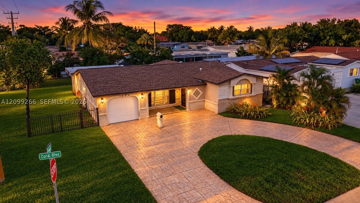 Miramar photo 2