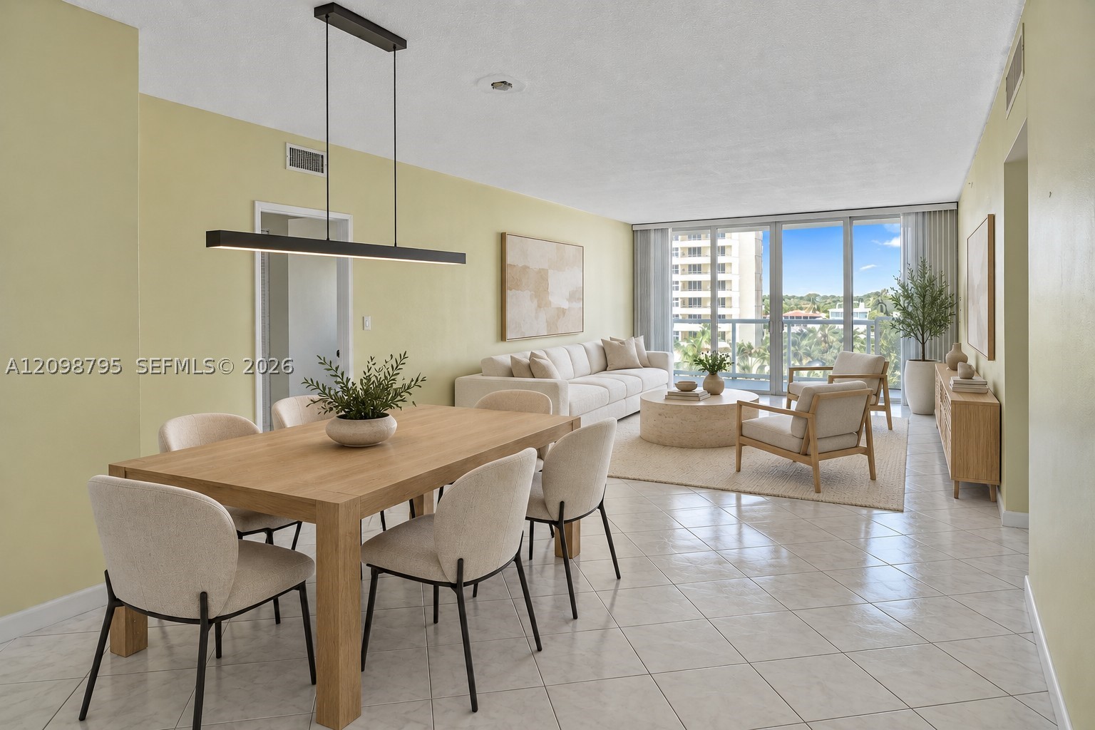 Miami Beach photo 2