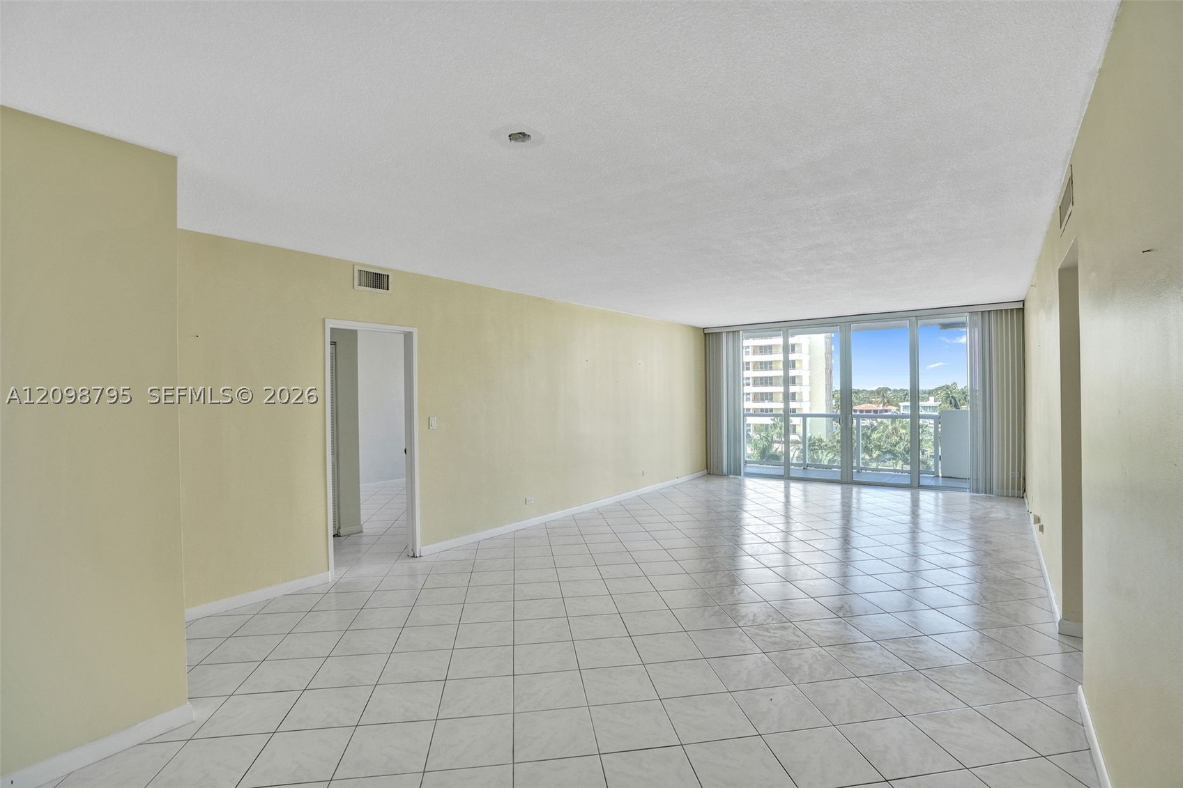 Miami Beach photo 3
