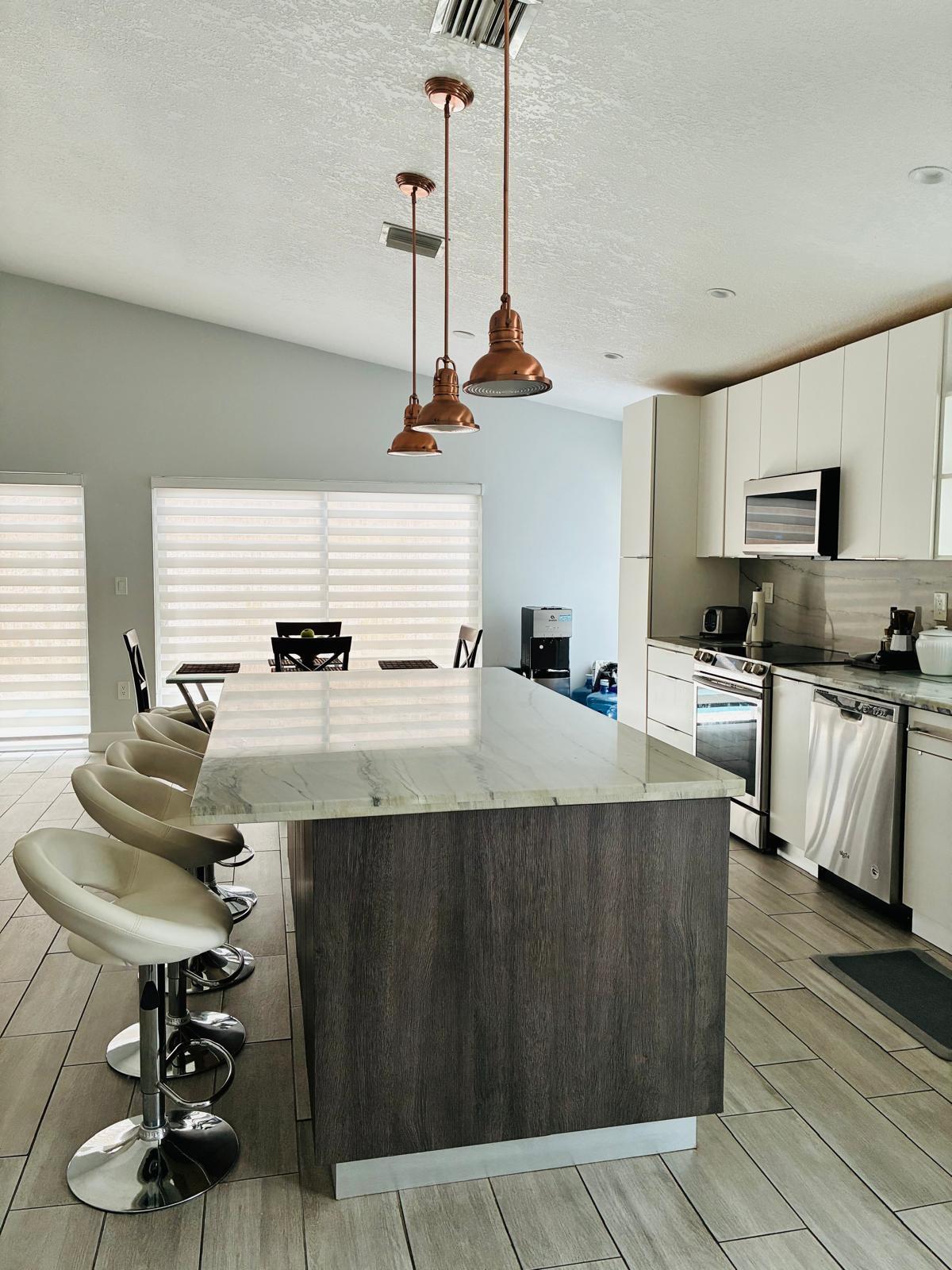 Pembroke Pines photo 5