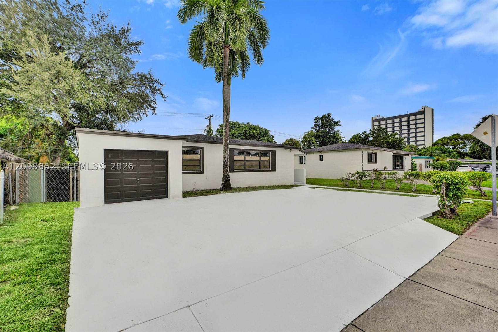 North Miami Beach photo 4