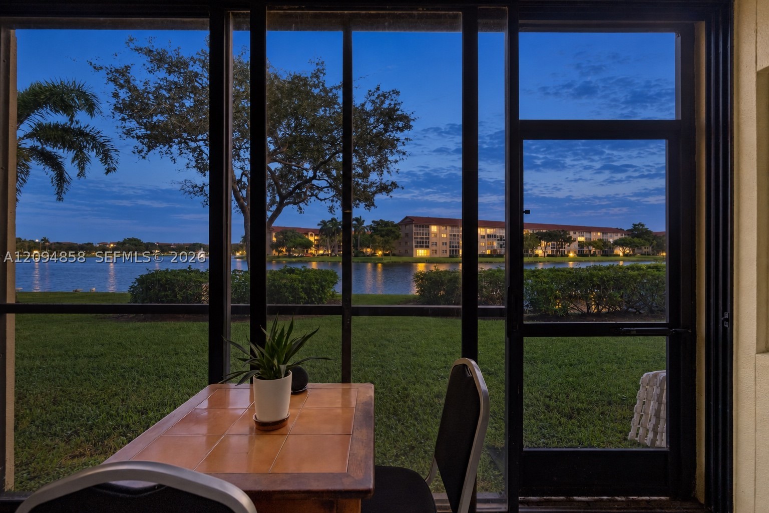 Pembroke Pines photo 2