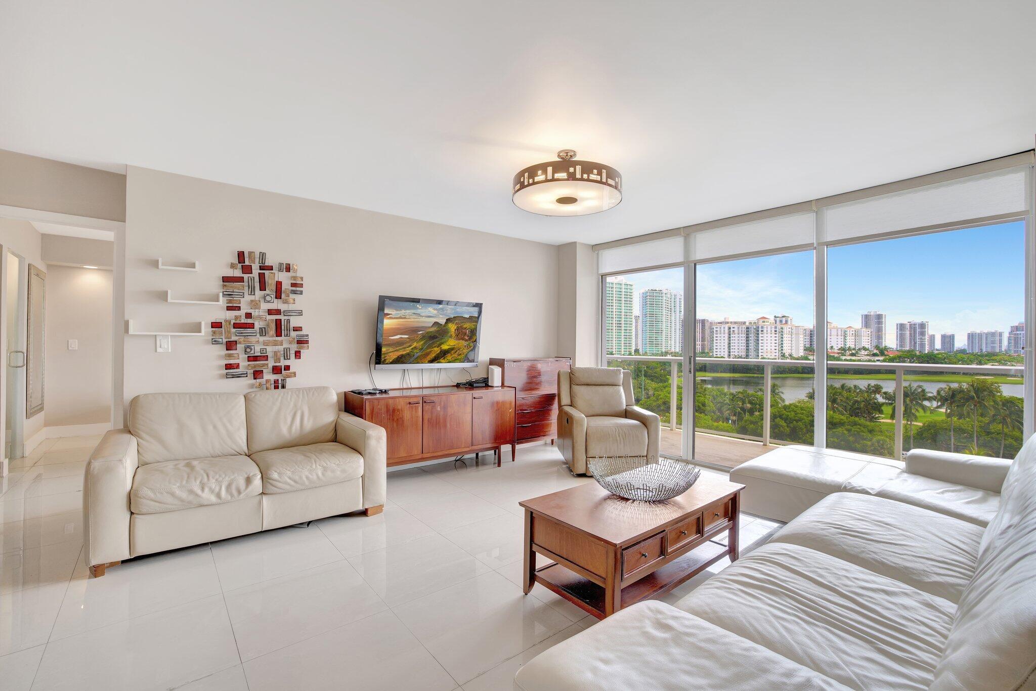 Aventura photo 5