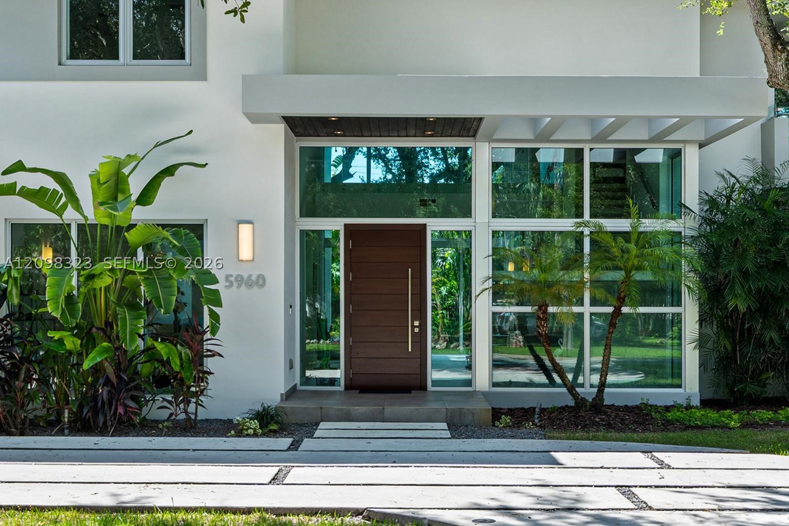 South Miami photo 2
