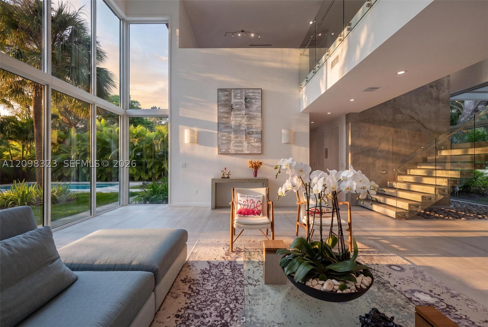 South Miami photo 4