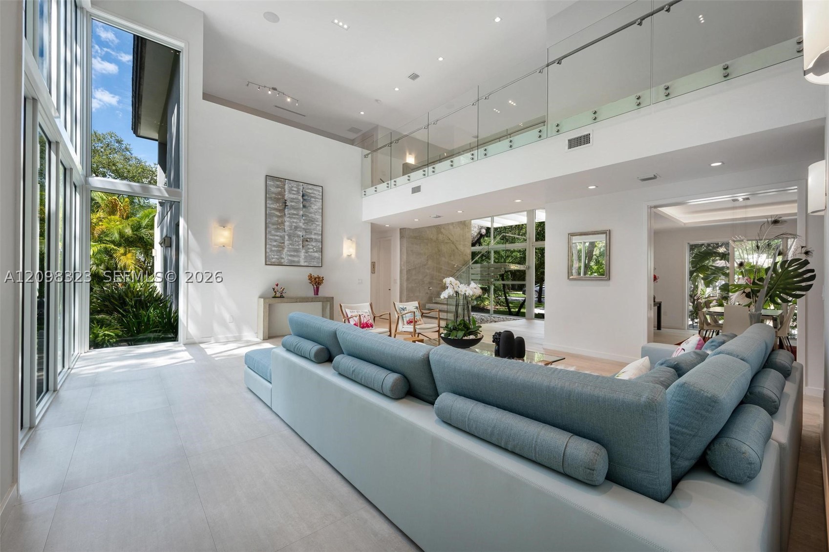 South Miami photo 5