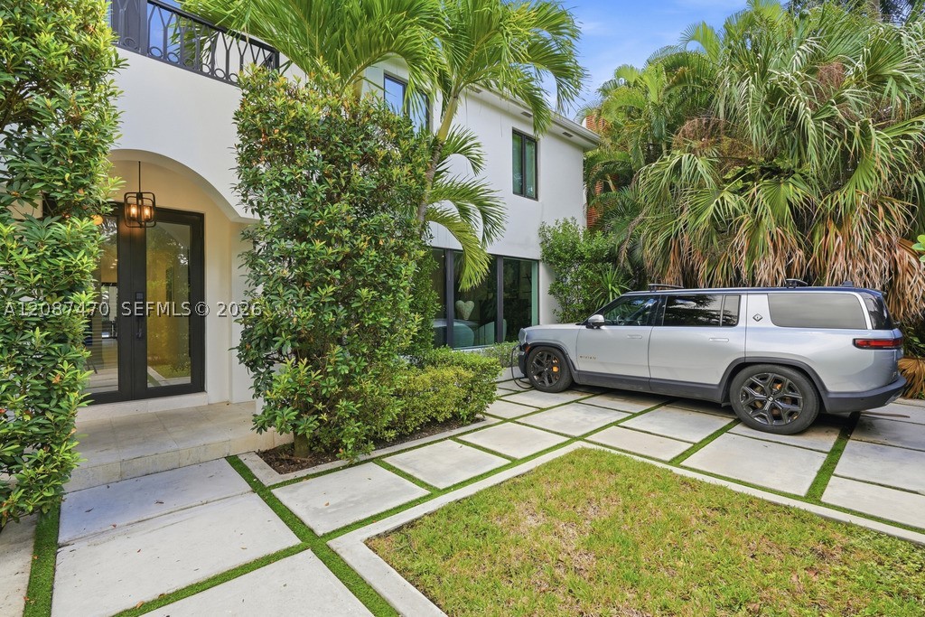 Miami Beach photo 2