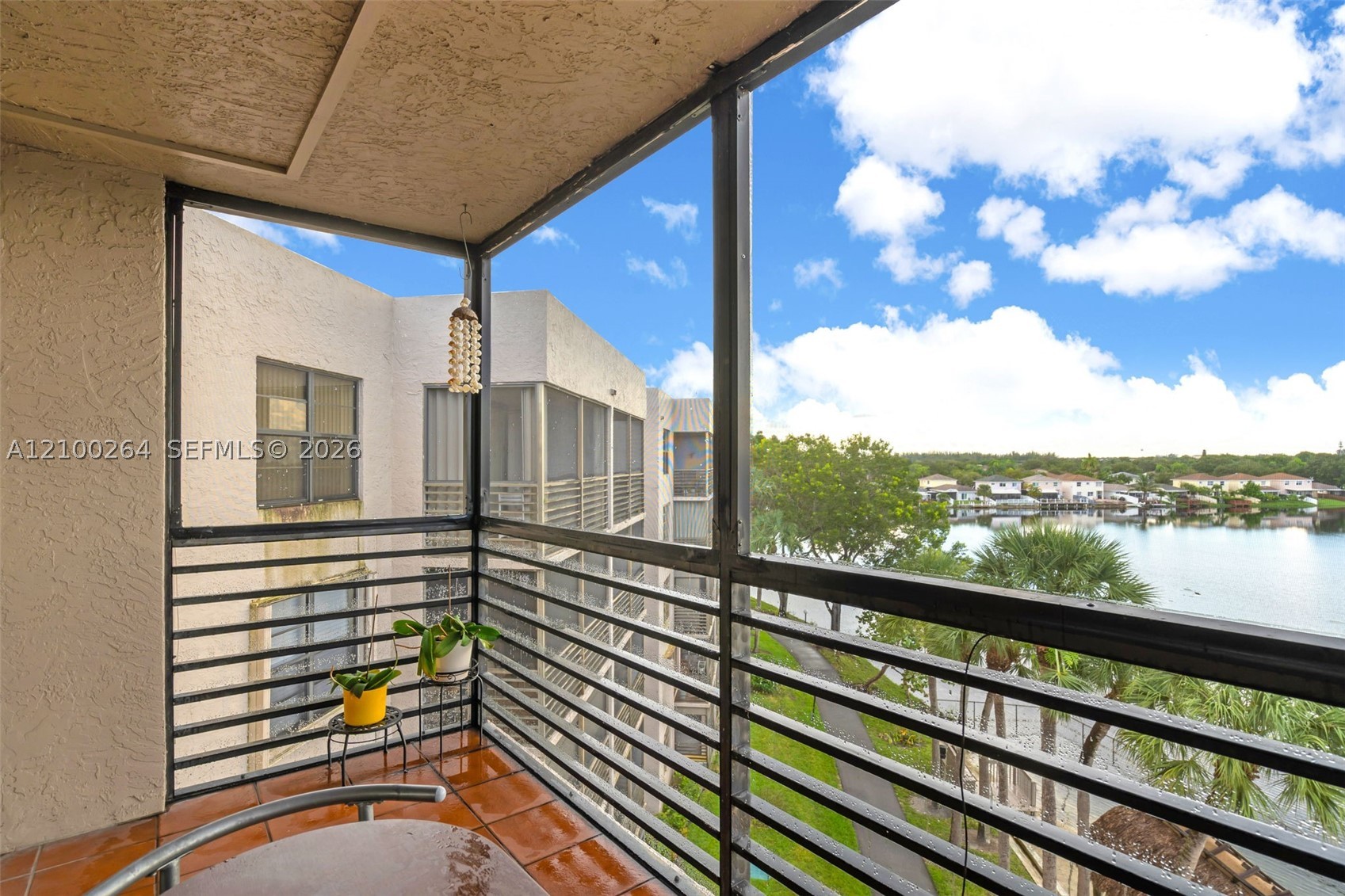 Pembroke Pines photo 2