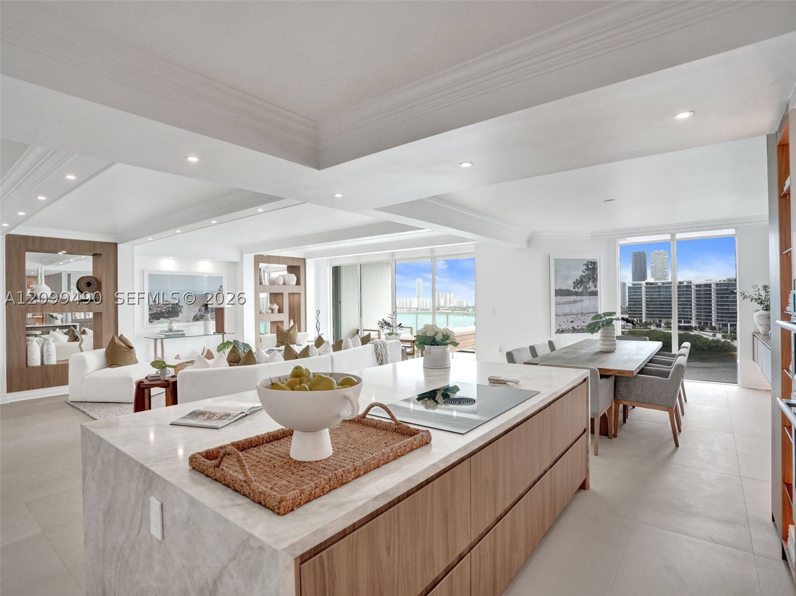 Aventura photo 2
