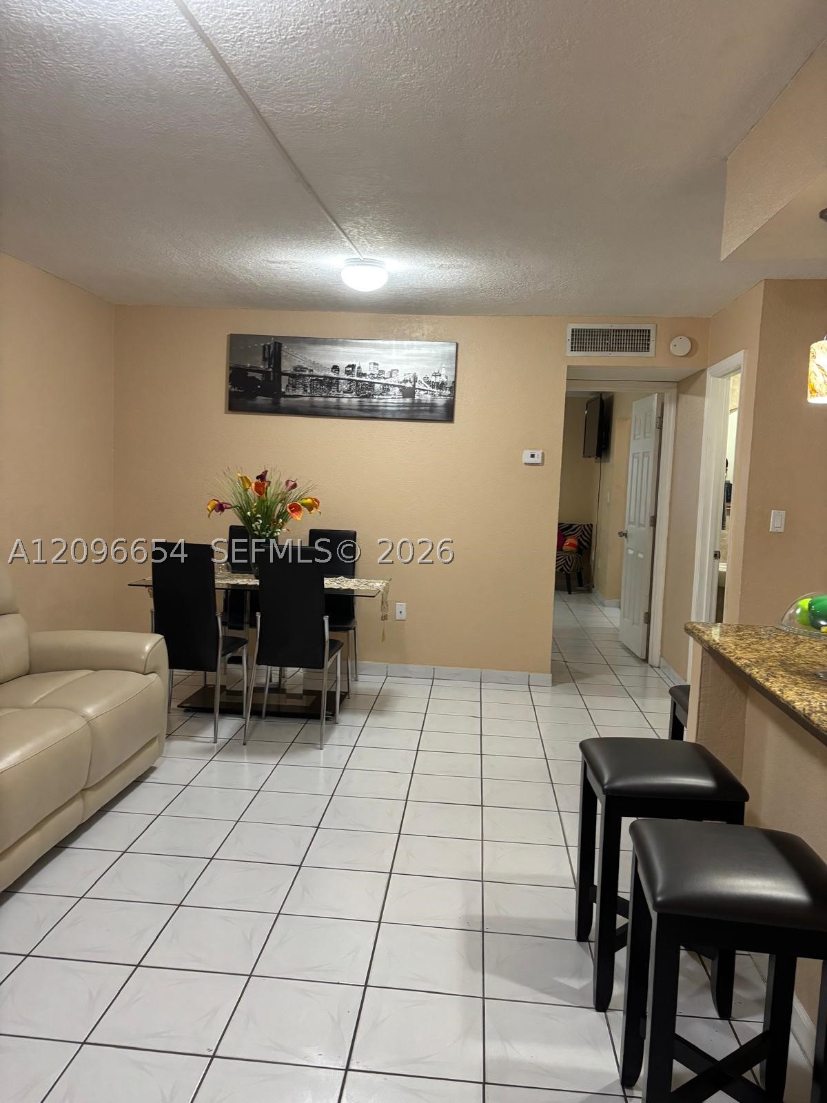 Hialeah photo 3