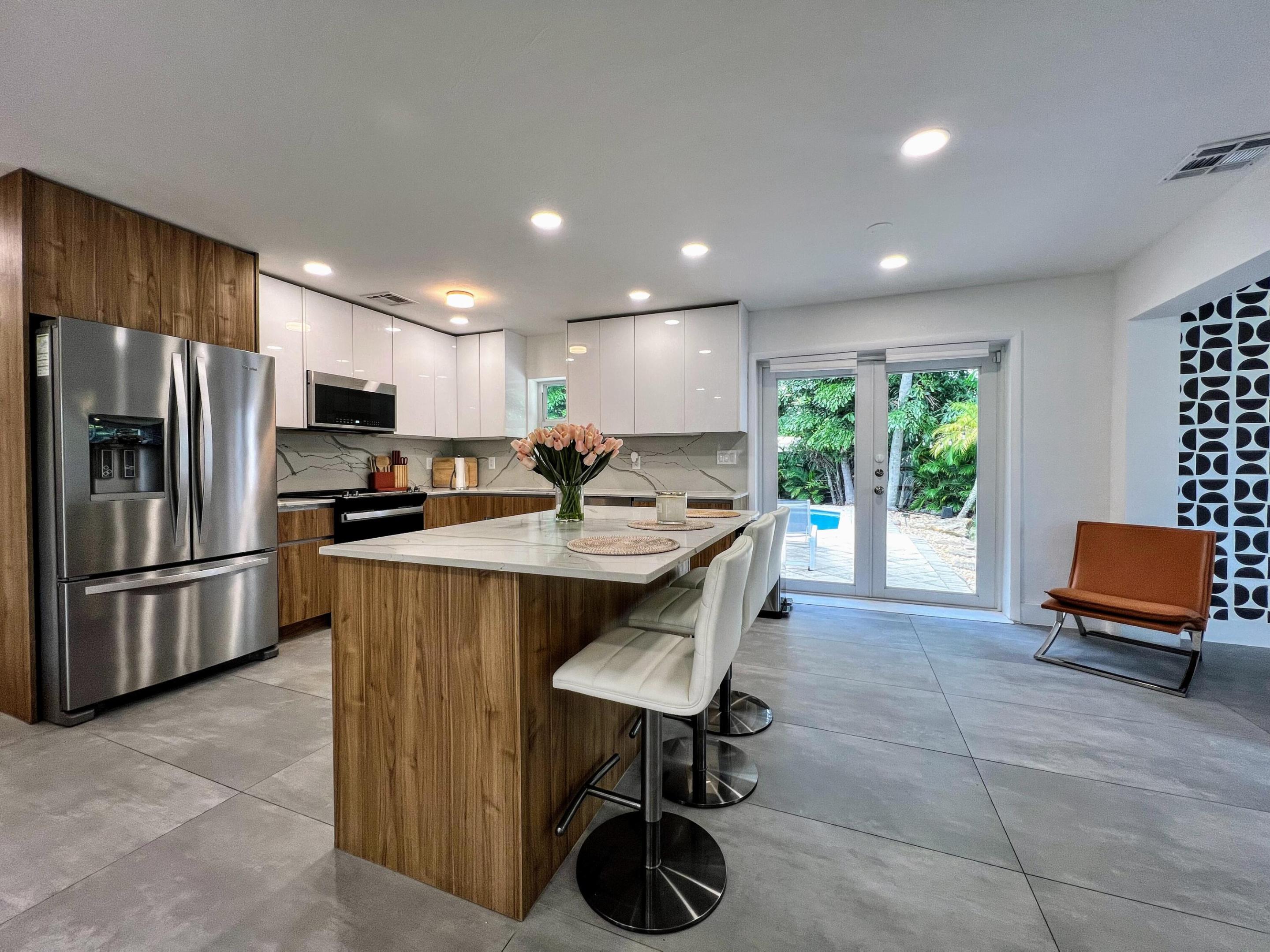 Wilton Manors photo 5