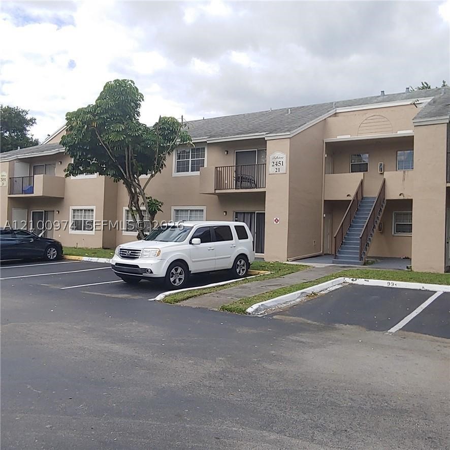 Pembroke Pines photo 3