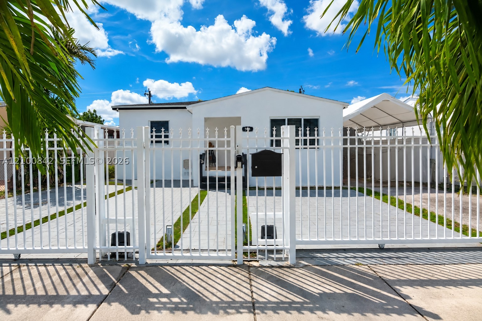 Hialeah photo 3