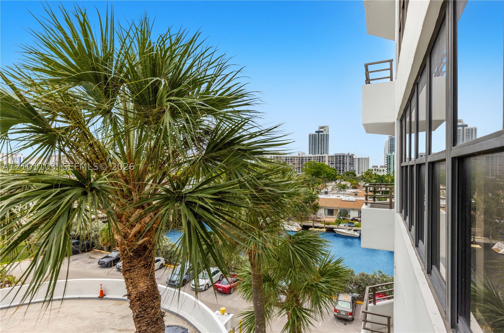 Hallandale Beach photo 5