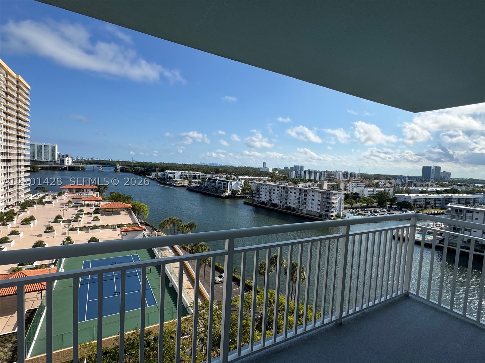 Sunny Isles Beach photo 5