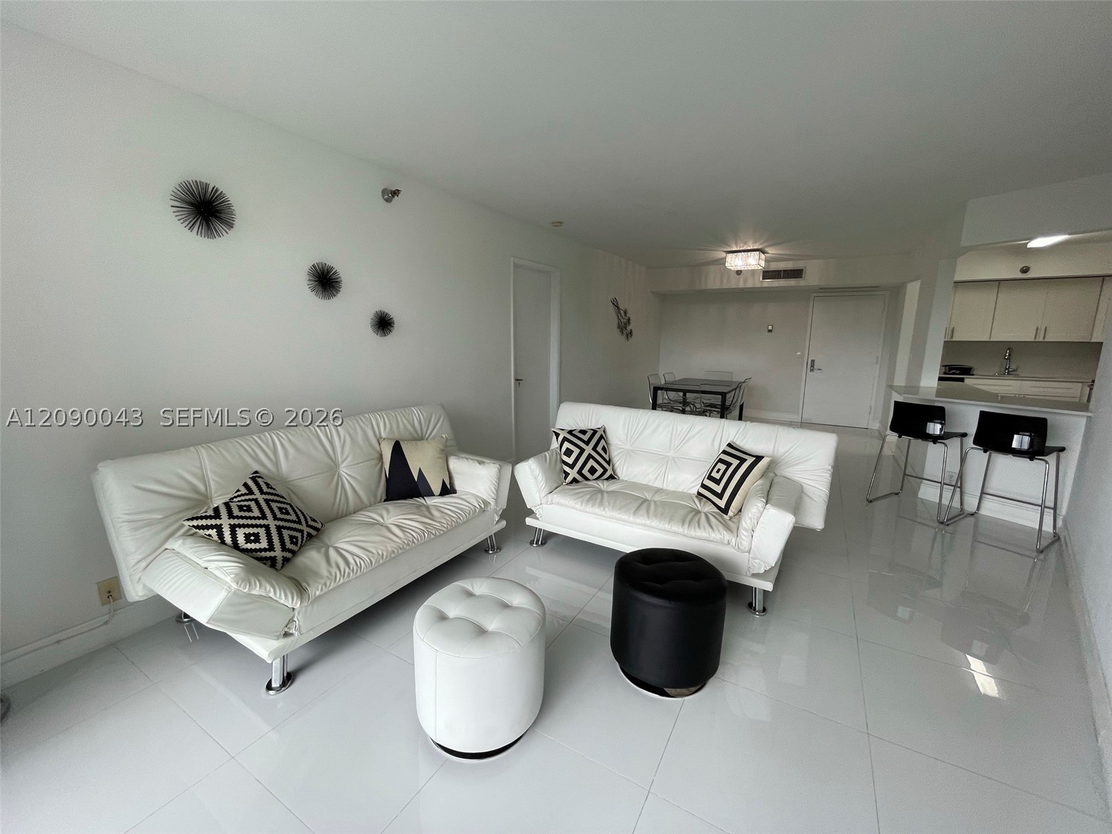 Aventura photo 3