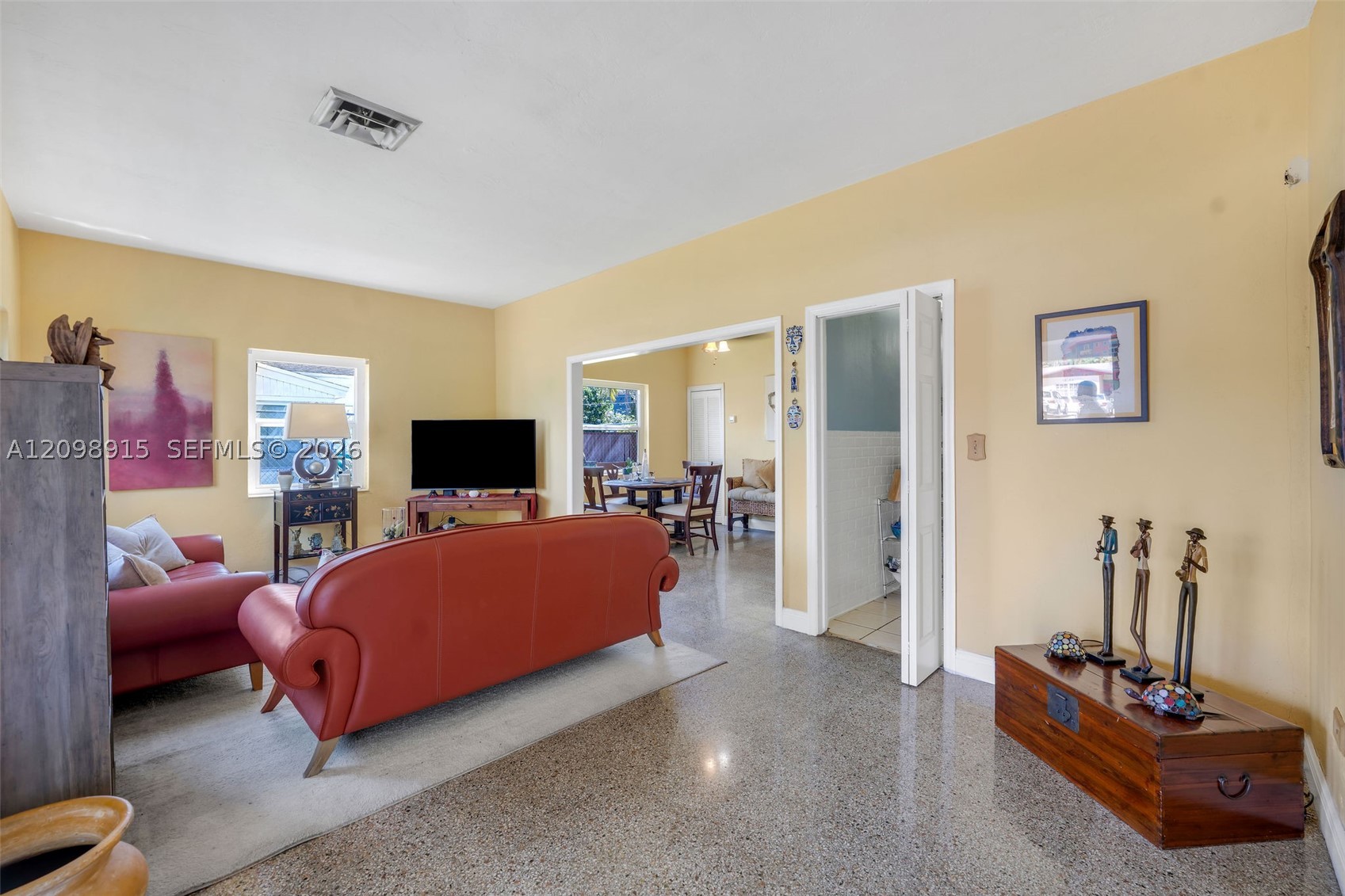 North Miami Beach photo 5