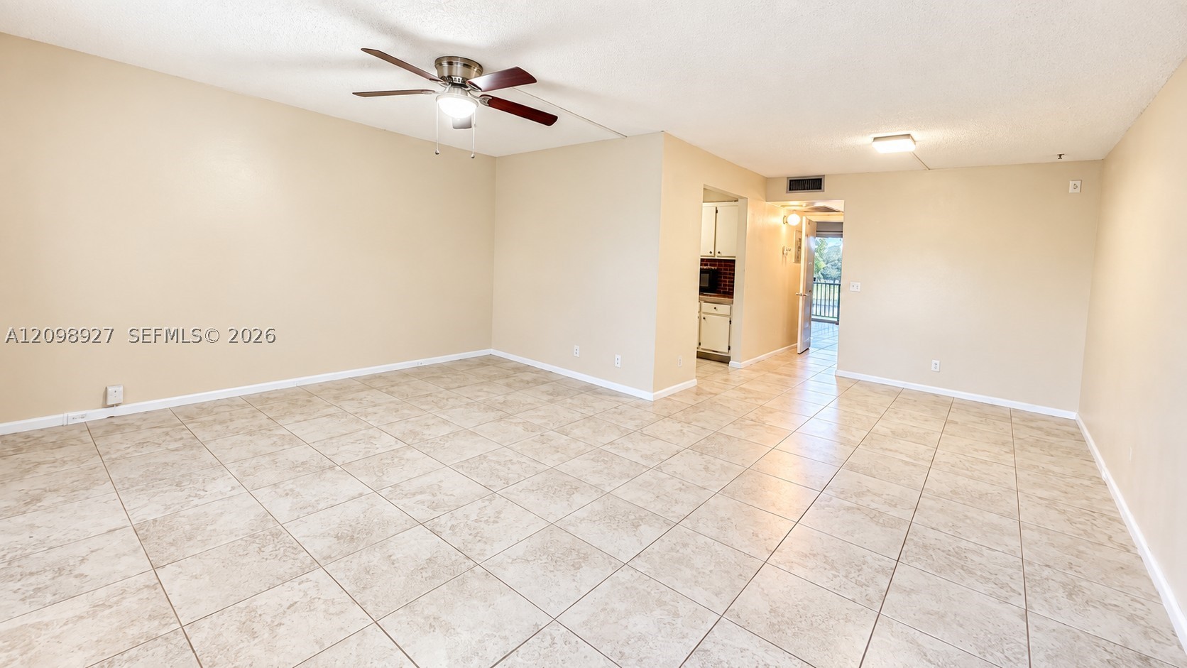 Pembroke Pines photo 2