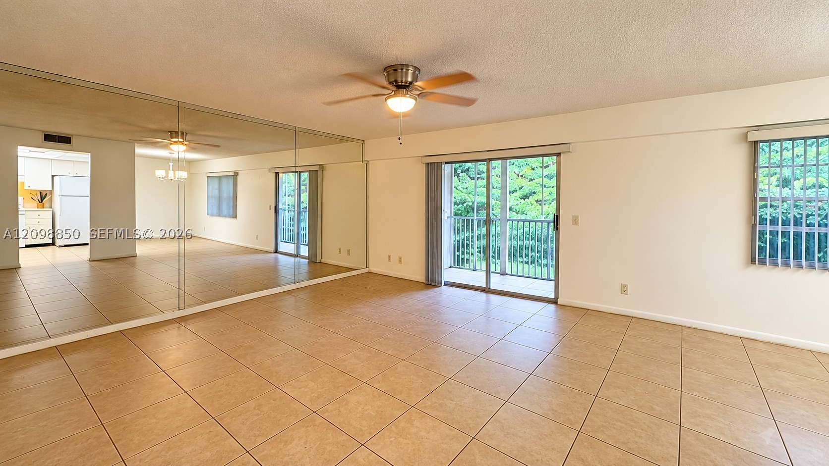 Pembroke Pines photo 2