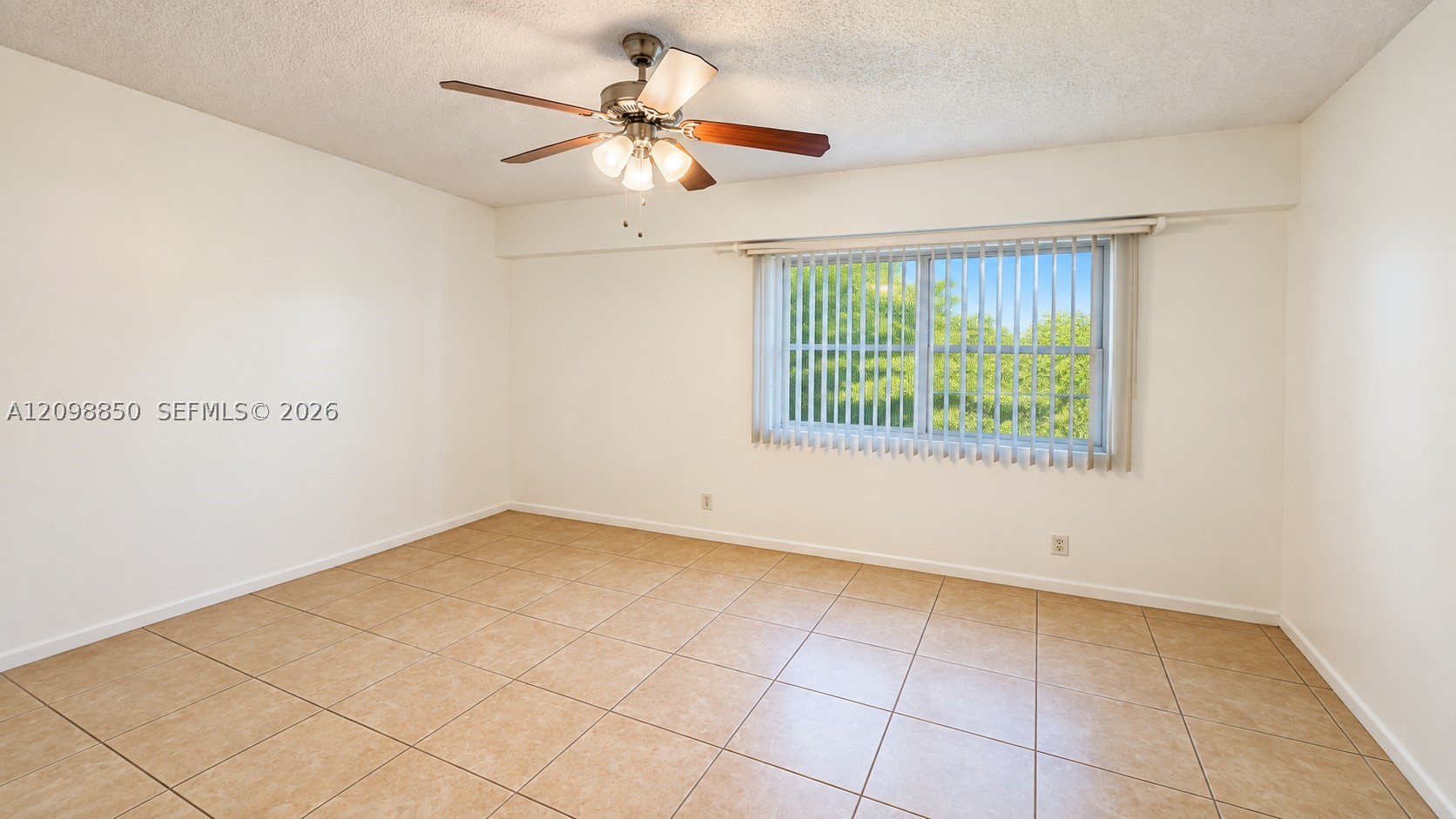 Pembroke Pines photo 3