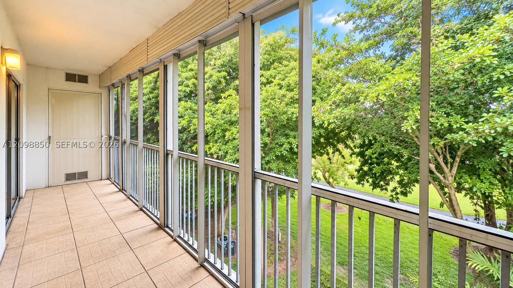 Pembroke Pines photo 5