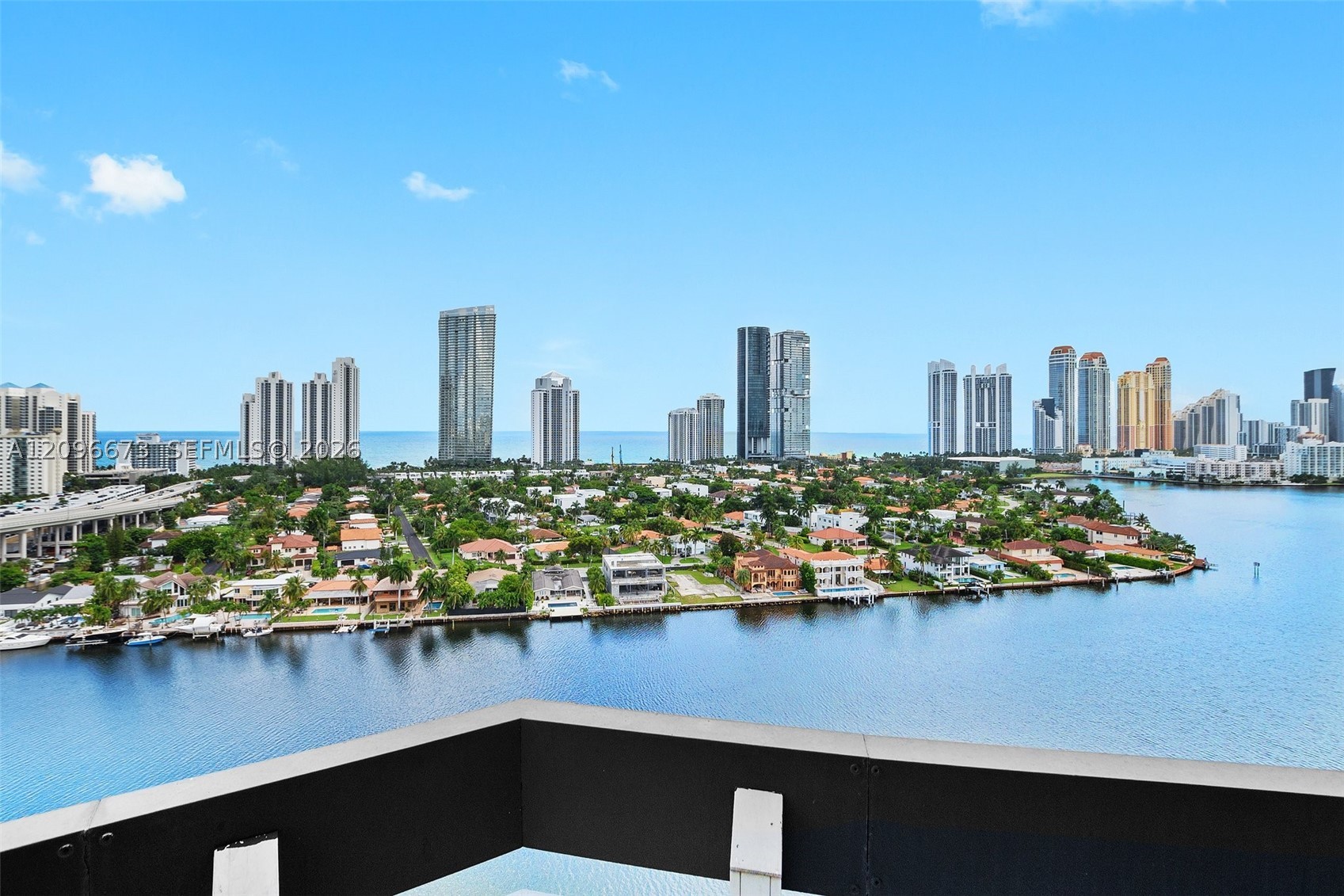 Aventura photo 3