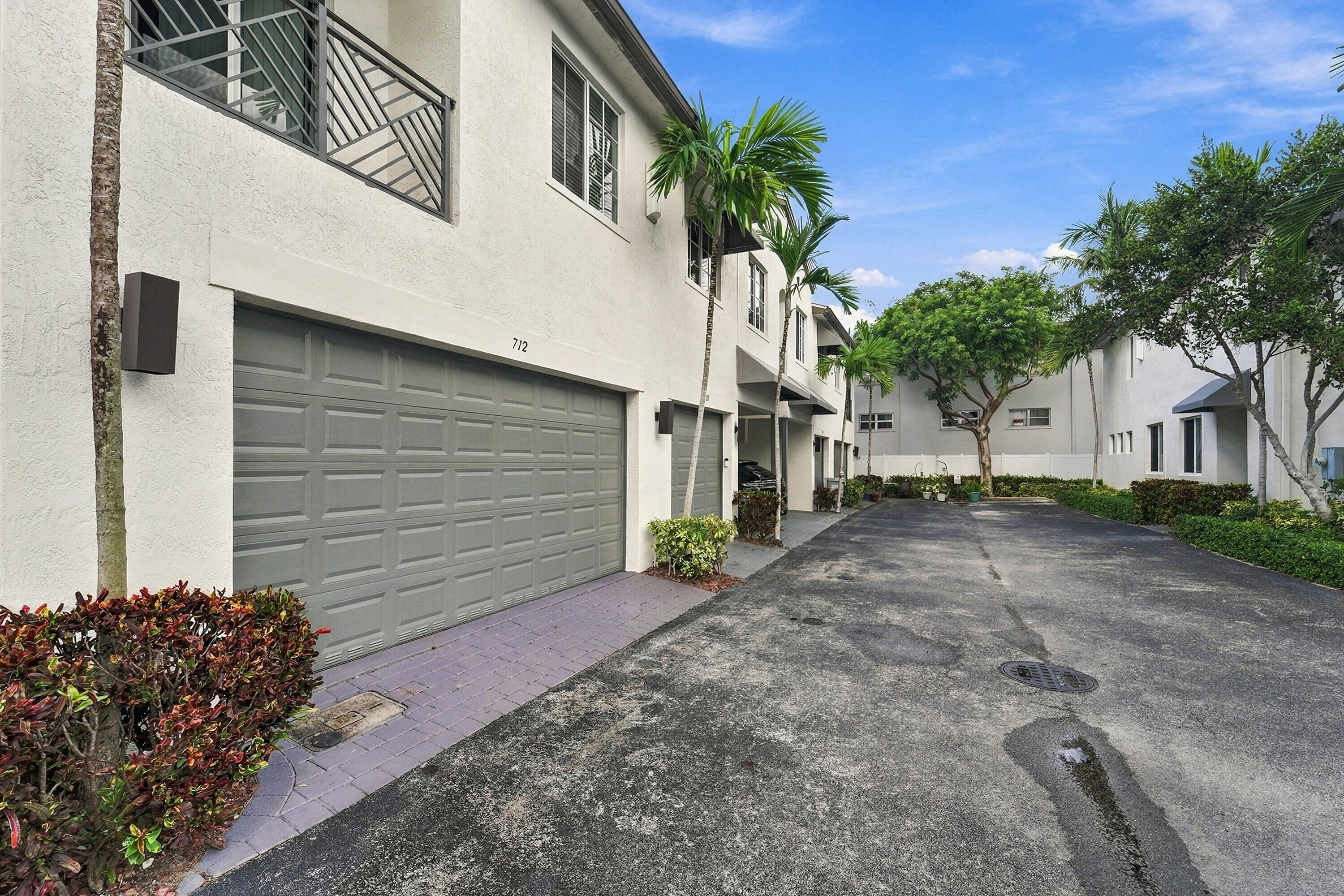 Pompano Beach photo 2