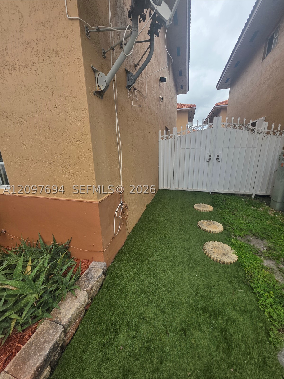 Hialeah photo 4