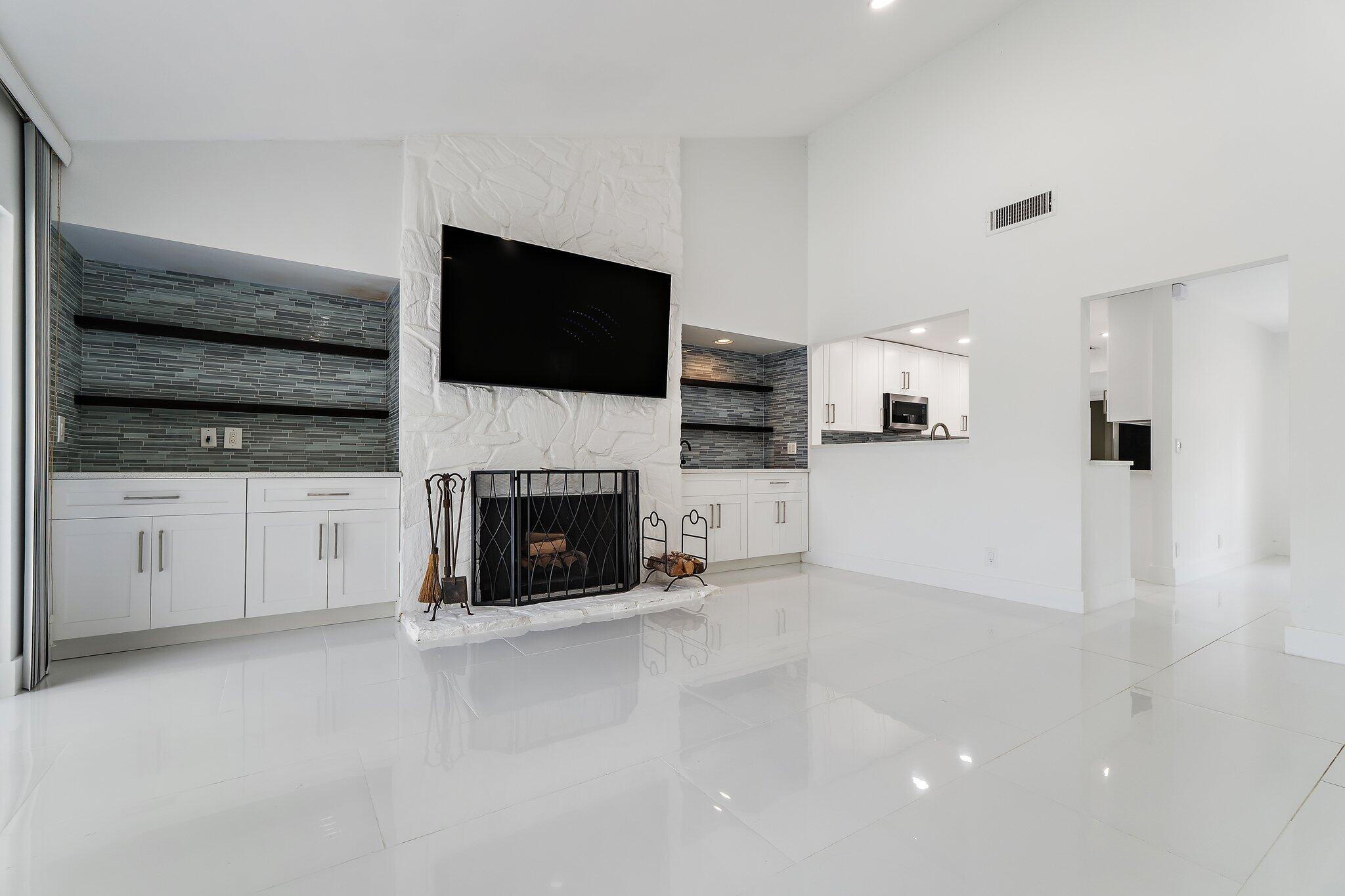 Palm Beach Gardens photo 2