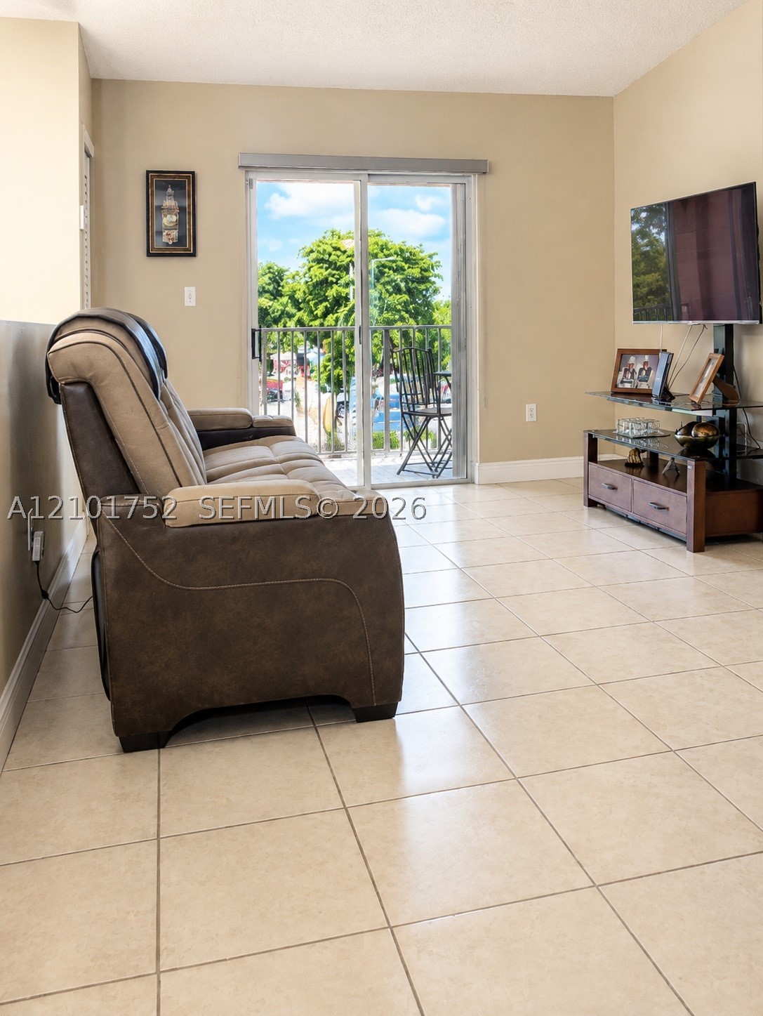 Hialeah photo 5