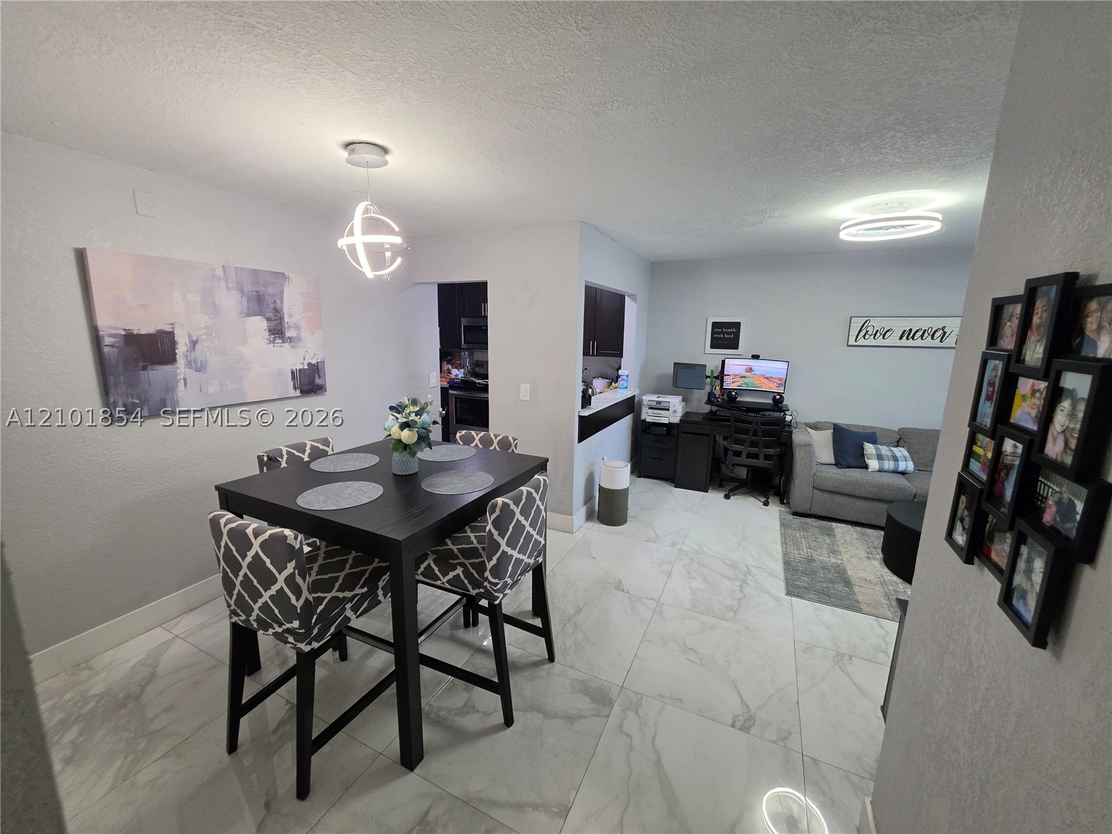 Hialeah photo 4