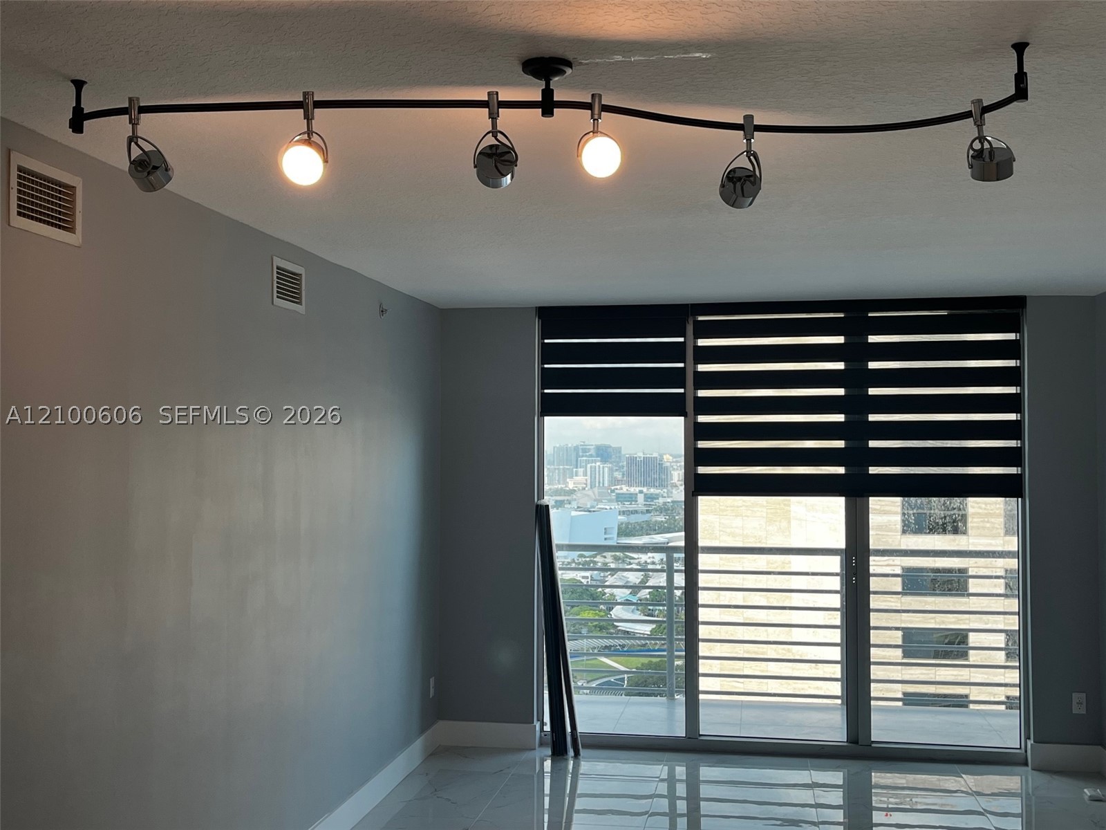 Miami photo 3