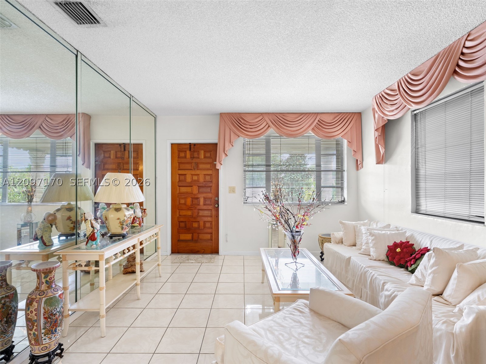 Hialeah photo 5