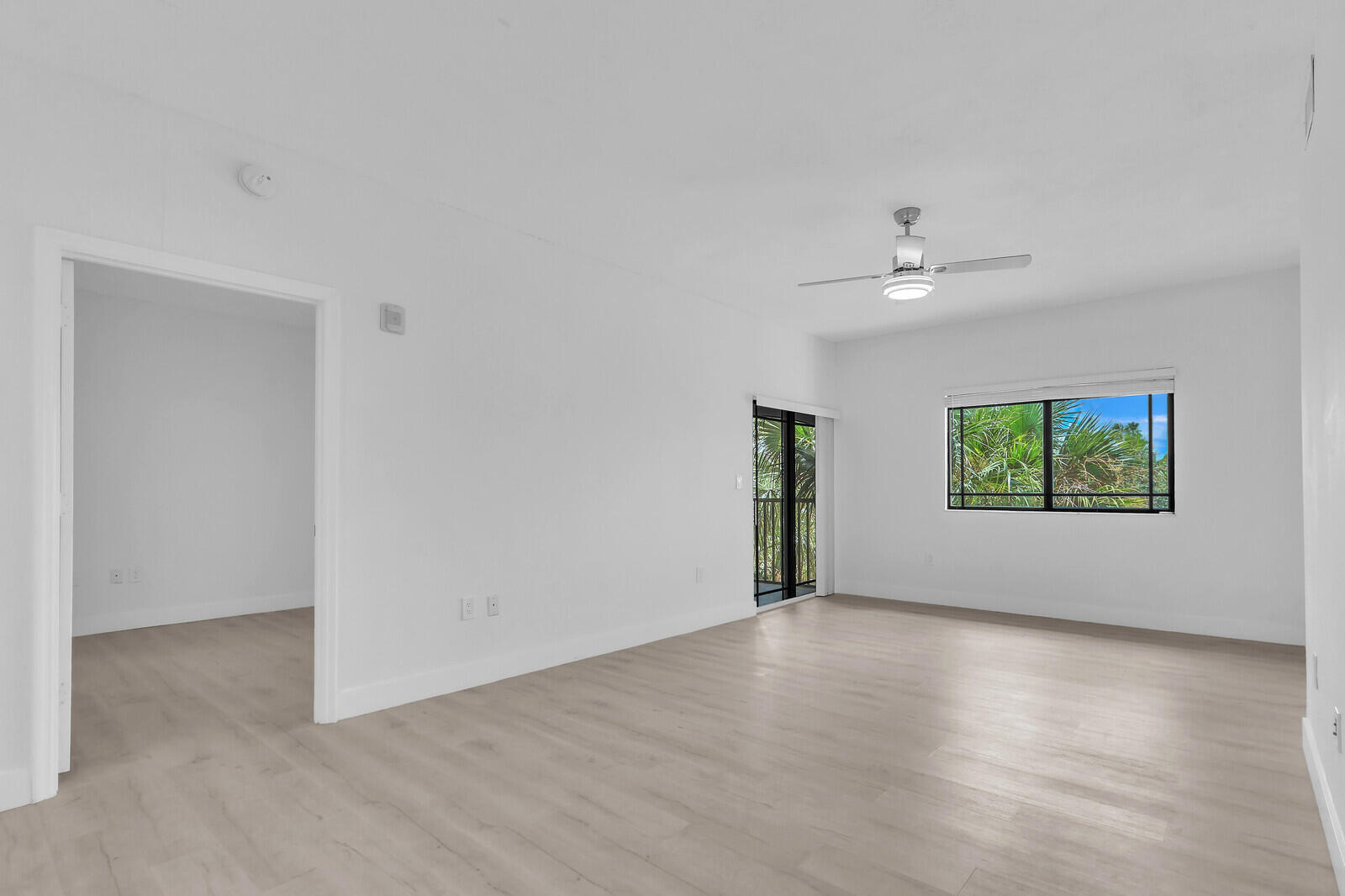 Palm Beach Gardens photo 2